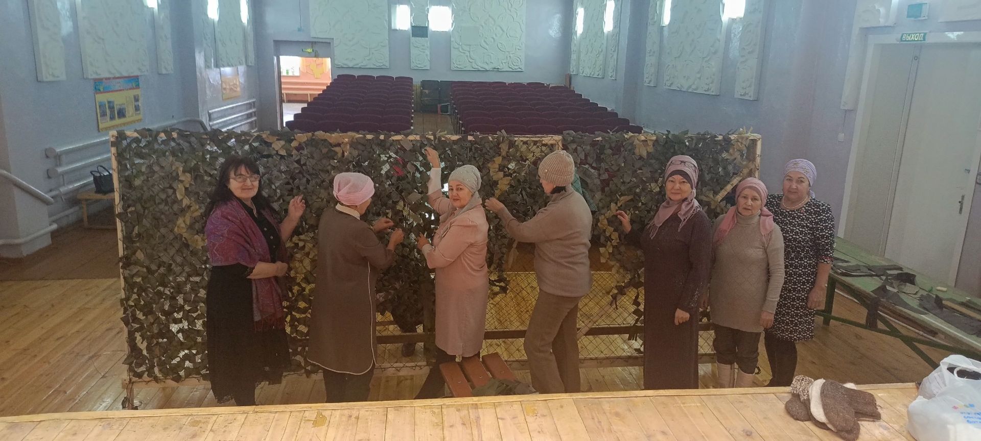 Имәнлебашта маскировка челтәрләре үрүчеләрне хөрмәтләделәр