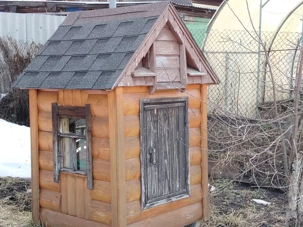 Югары Пәнәче балалары агач эше остасы янында булды