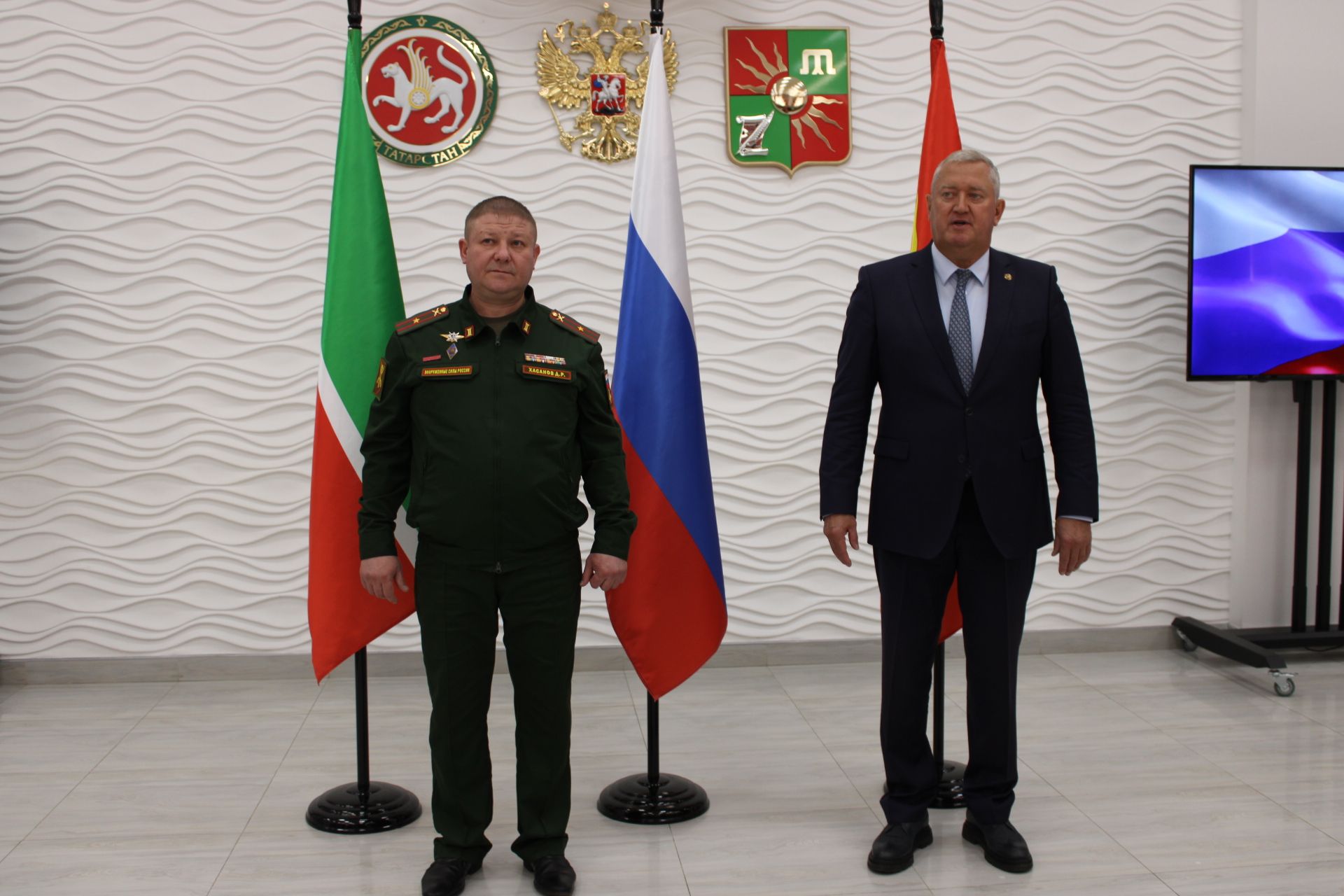 Зәйдә махсус хәрби операциядә һәлак булган геройларның гаиләләренә дәүләт бүләкләре тапшырылды