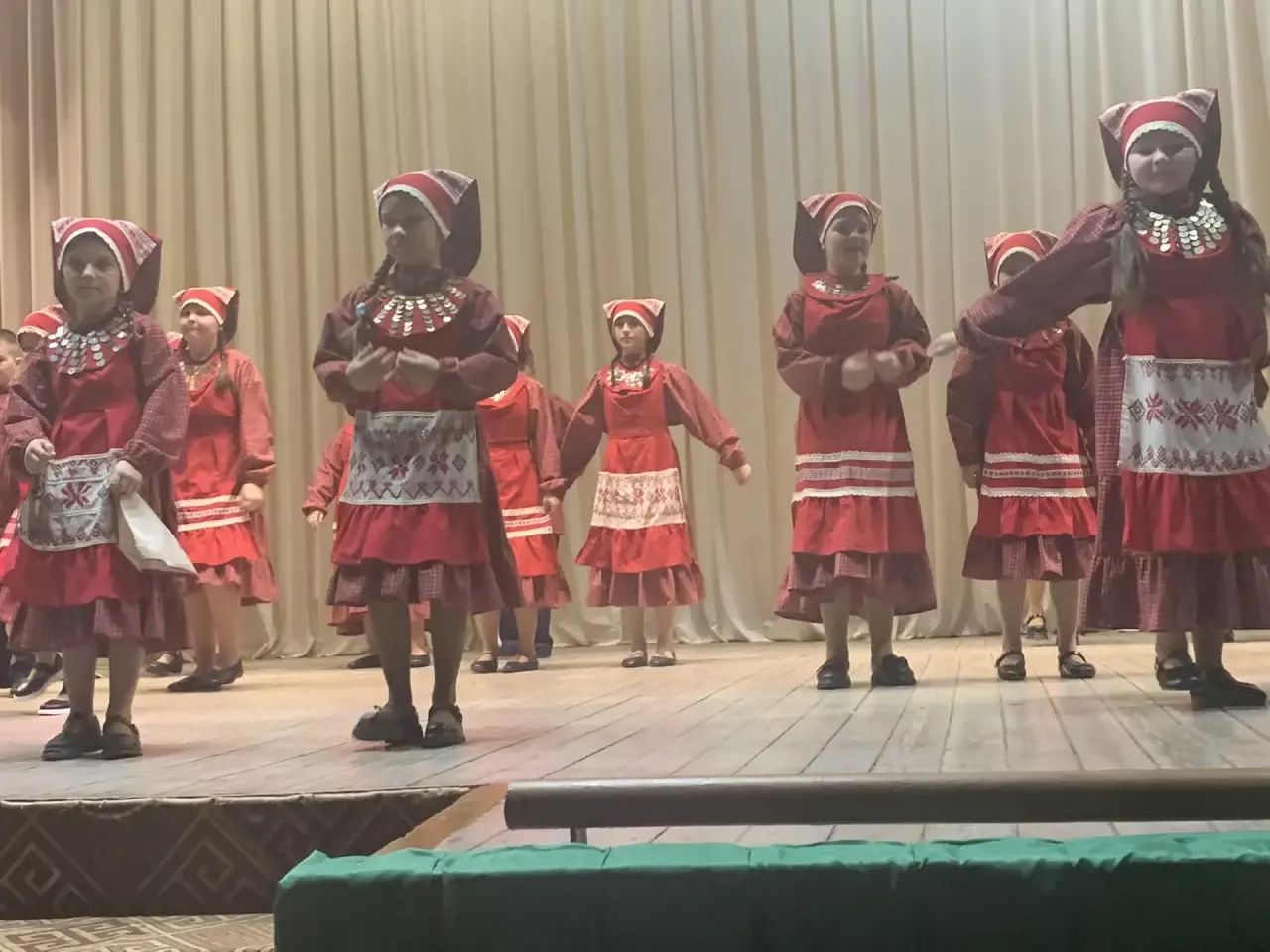 Зәйдә “Олы көн – якты бәйрәм” кичәсе узды