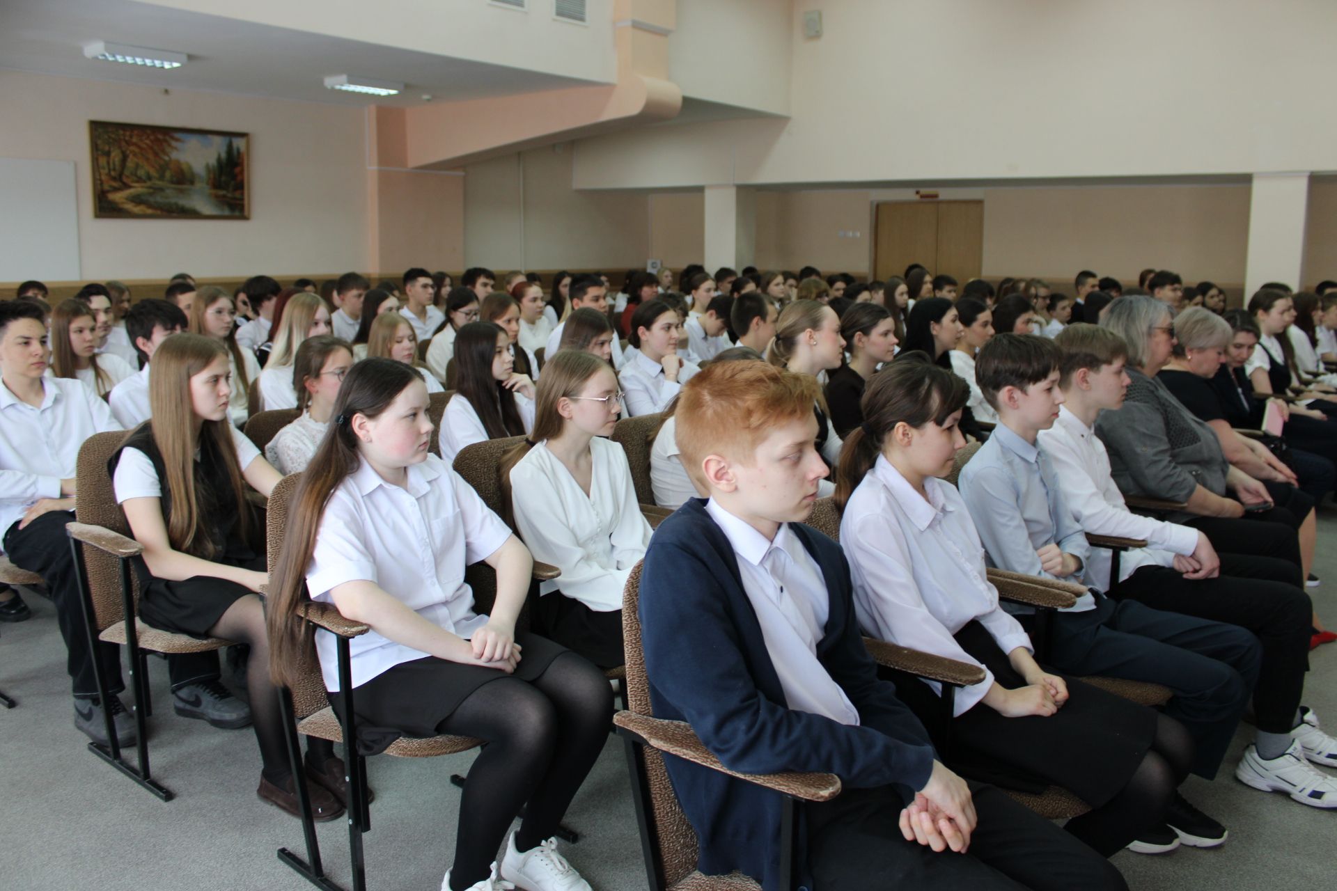 Депутат Ринат Фазылов Зәйгә эшлекле визит белән килде