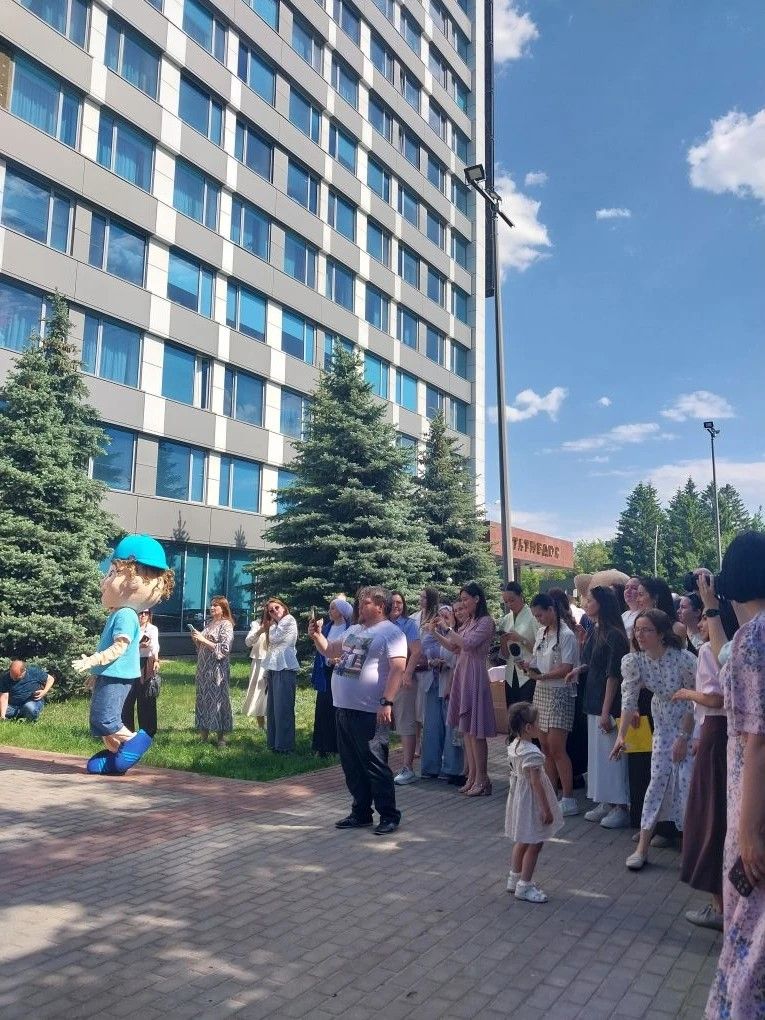 Плов, смартфоны и хрустальные перья: как в Казани праздновали День печати