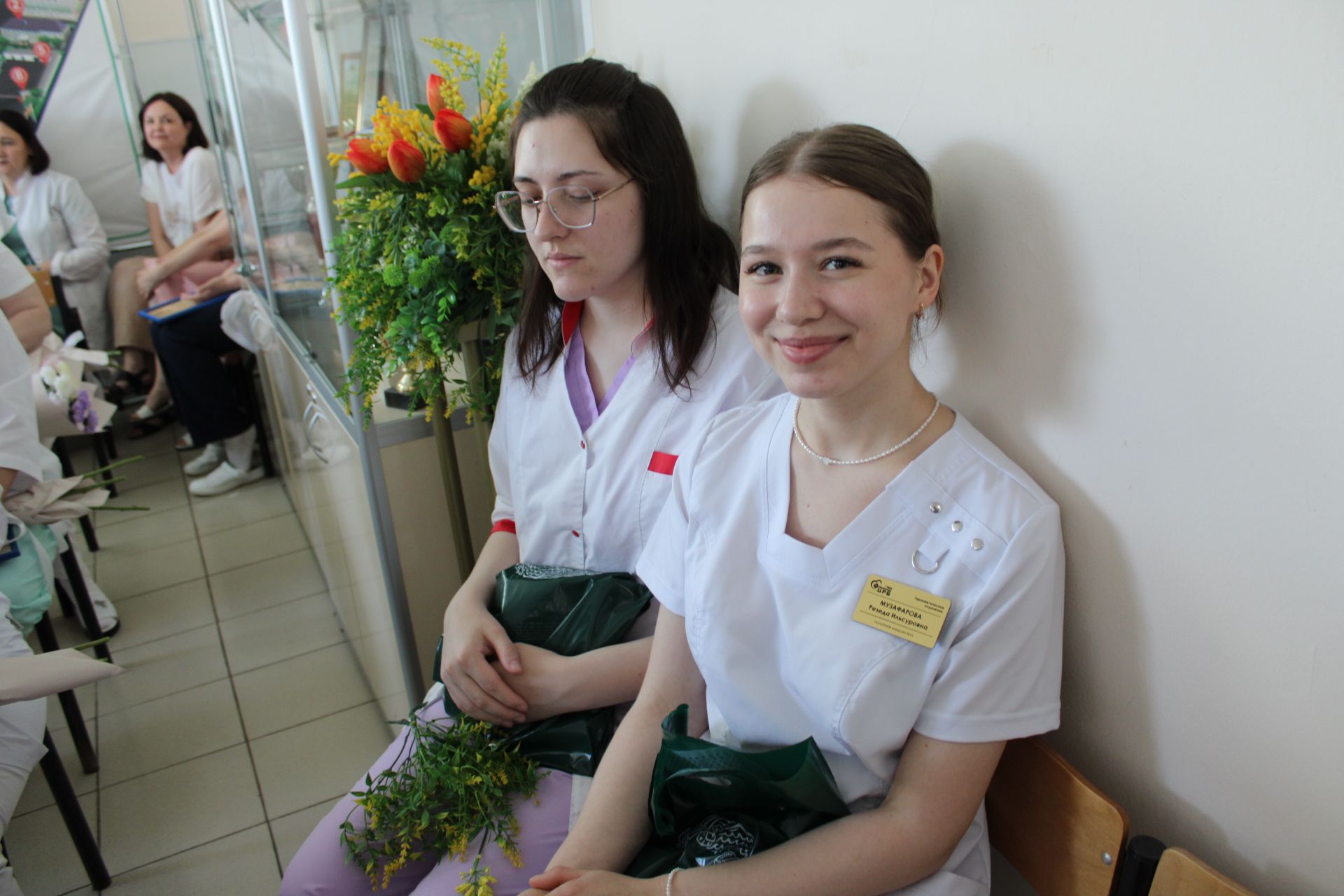 В Заинской ЦРБ отметили Международный день медицинской сестры