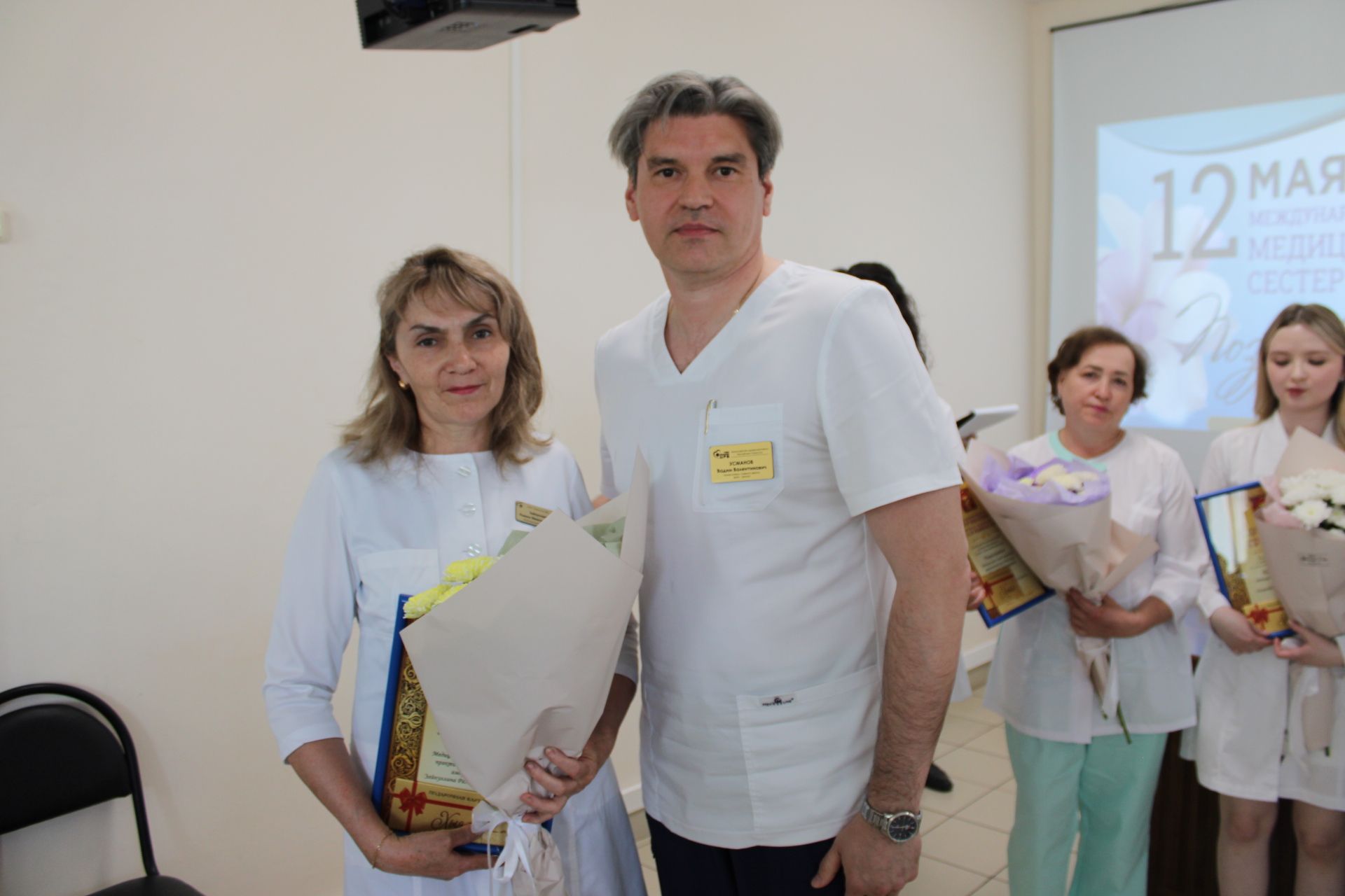В Заинской ЦРБ отметили Международный день медицинской сестры