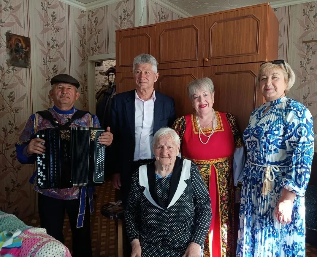 95 лет труженице тыла Галине Сукоркиной: мудрость и стойкость