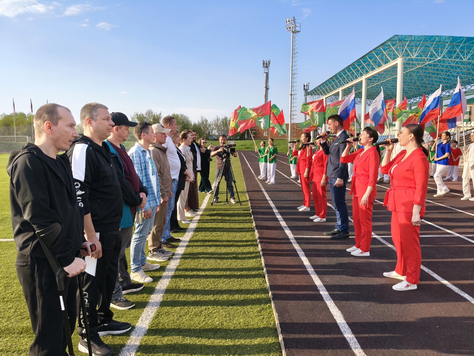В Заинске прошли соревнования по шашкам, дартсу и нардам среди ветеранов и участников СВО