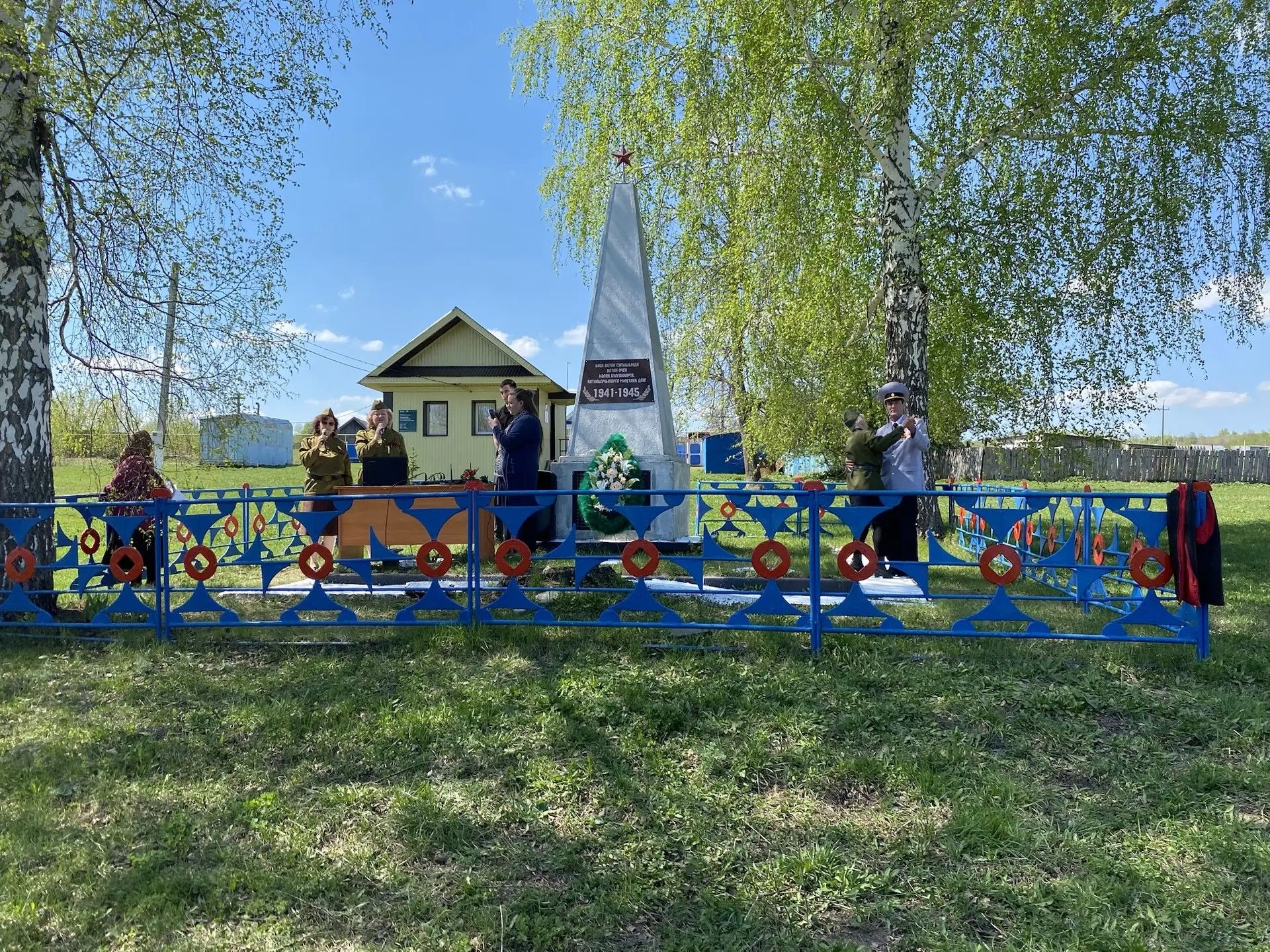 Бөек Җиңү көне уңаеннан Поповка авылында  митинг узды