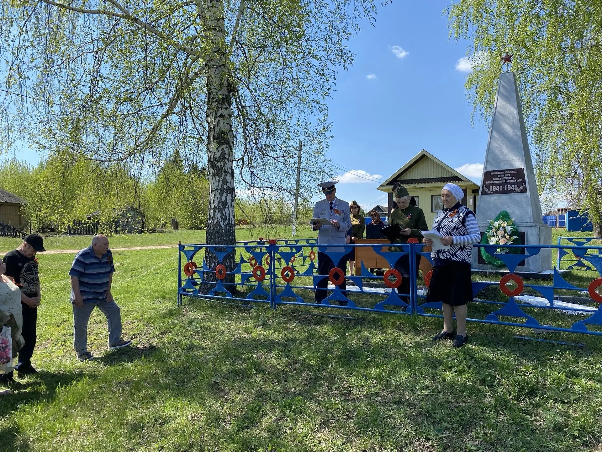 Бөек Җиңү көне уңаеннан Поповка авылында  митинг узды