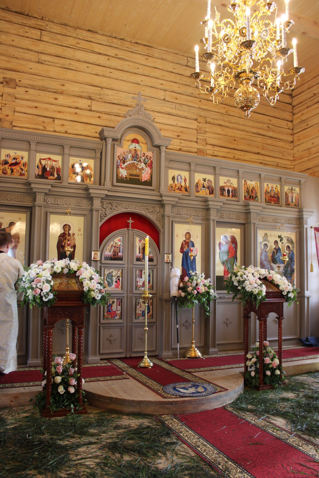 Югары Багражда реставрациядән соң  Изге Троица чиркәве ачылды