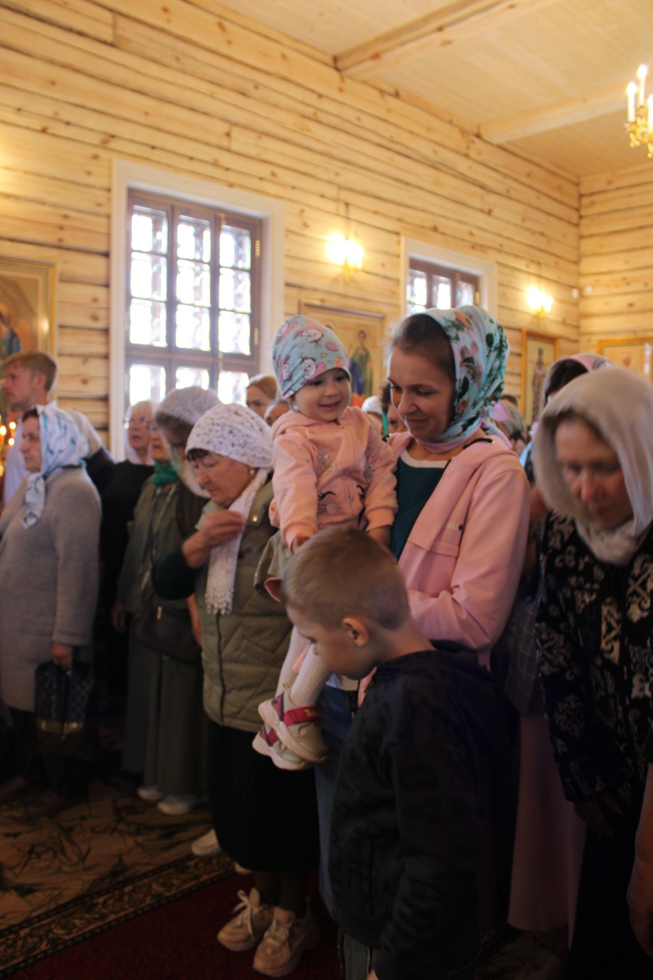 Югары Багражда реставрациядән соң  Изге Троица чиркәве ачылды