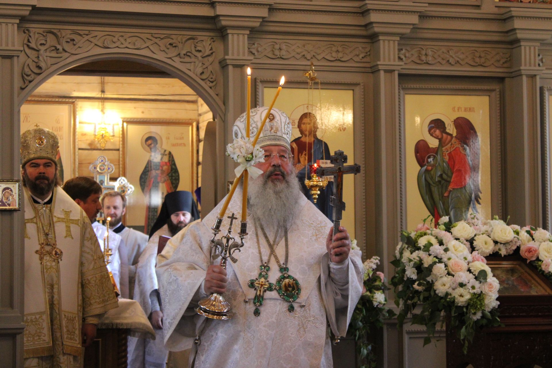 Югары Багражда реставрациядән соң  Изге Троица чиркәве ачылды