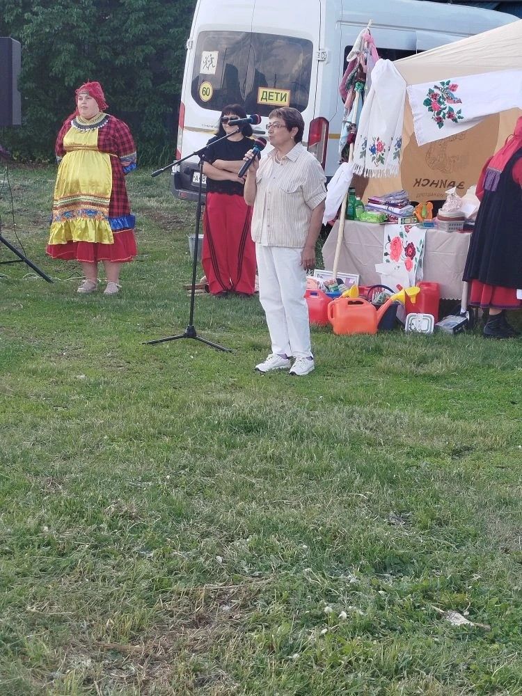 Туңылҗада Тройсынны бәйрәм иттеләр