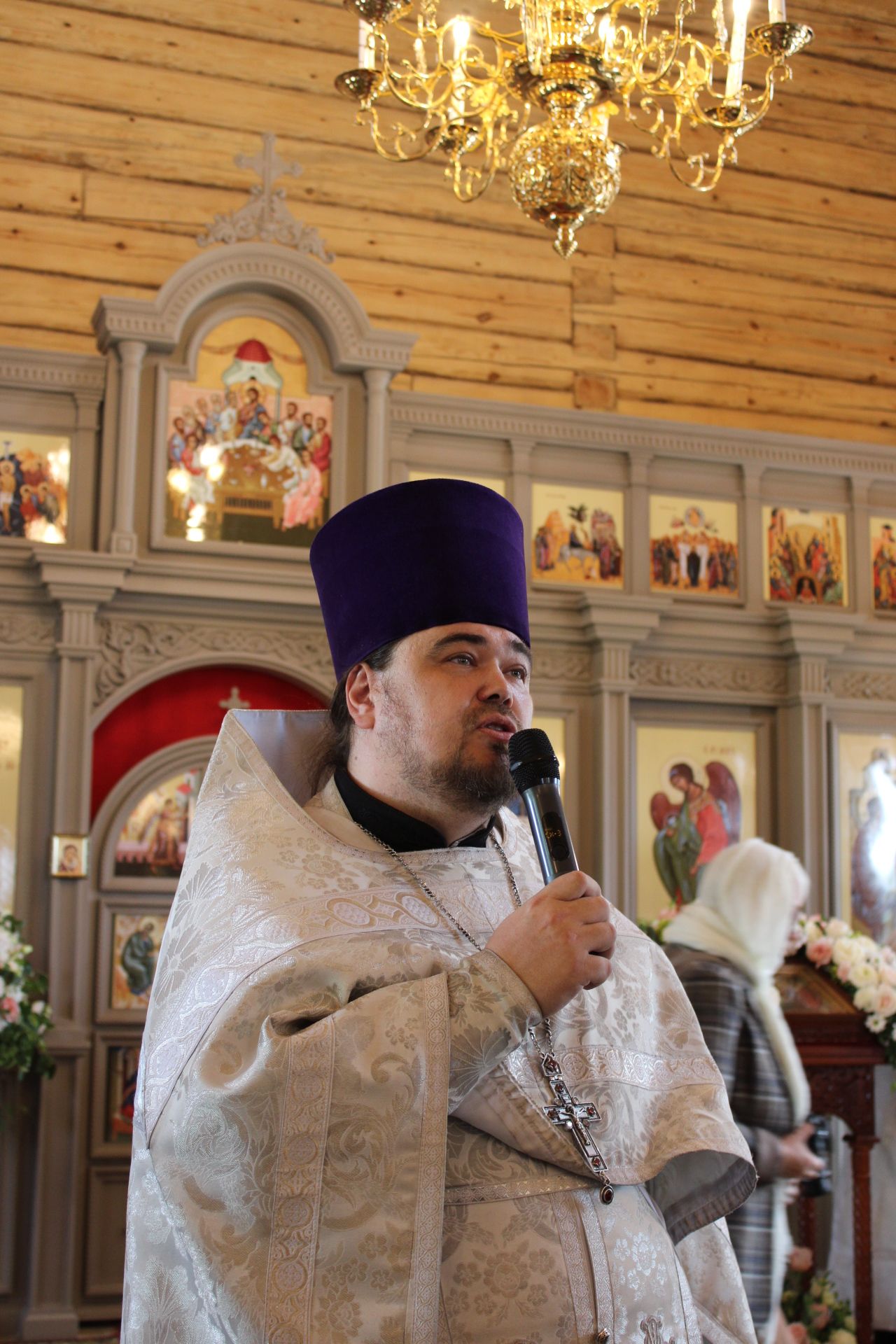 Югары Багражда реставрациядән соң  Изге Троица чиркәве ачылды