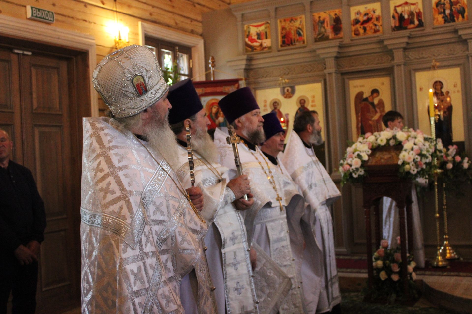 Югары Багражда реставрациядән соң  Изге Троица чиркәве ачылды