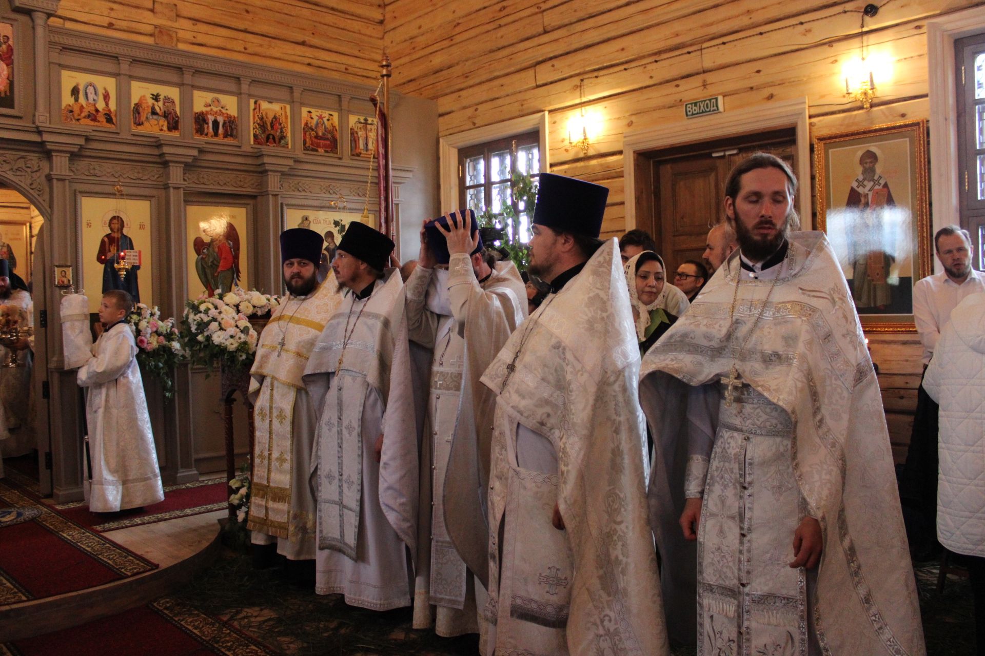Югары Багражда реставрациядән соң  Изге Троица чиркәве ачылды