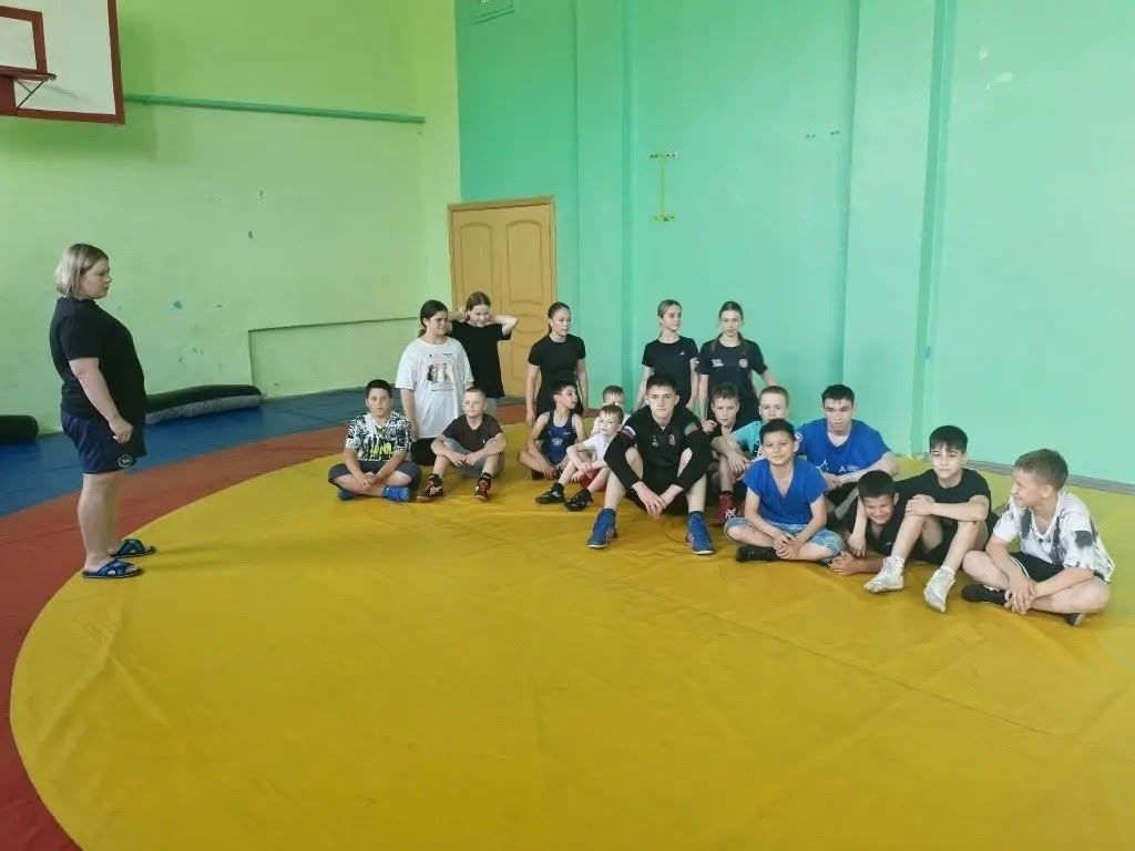 Зәйдә балаларга җәйне куркынычсыз үткәрү турында сөйләделәр