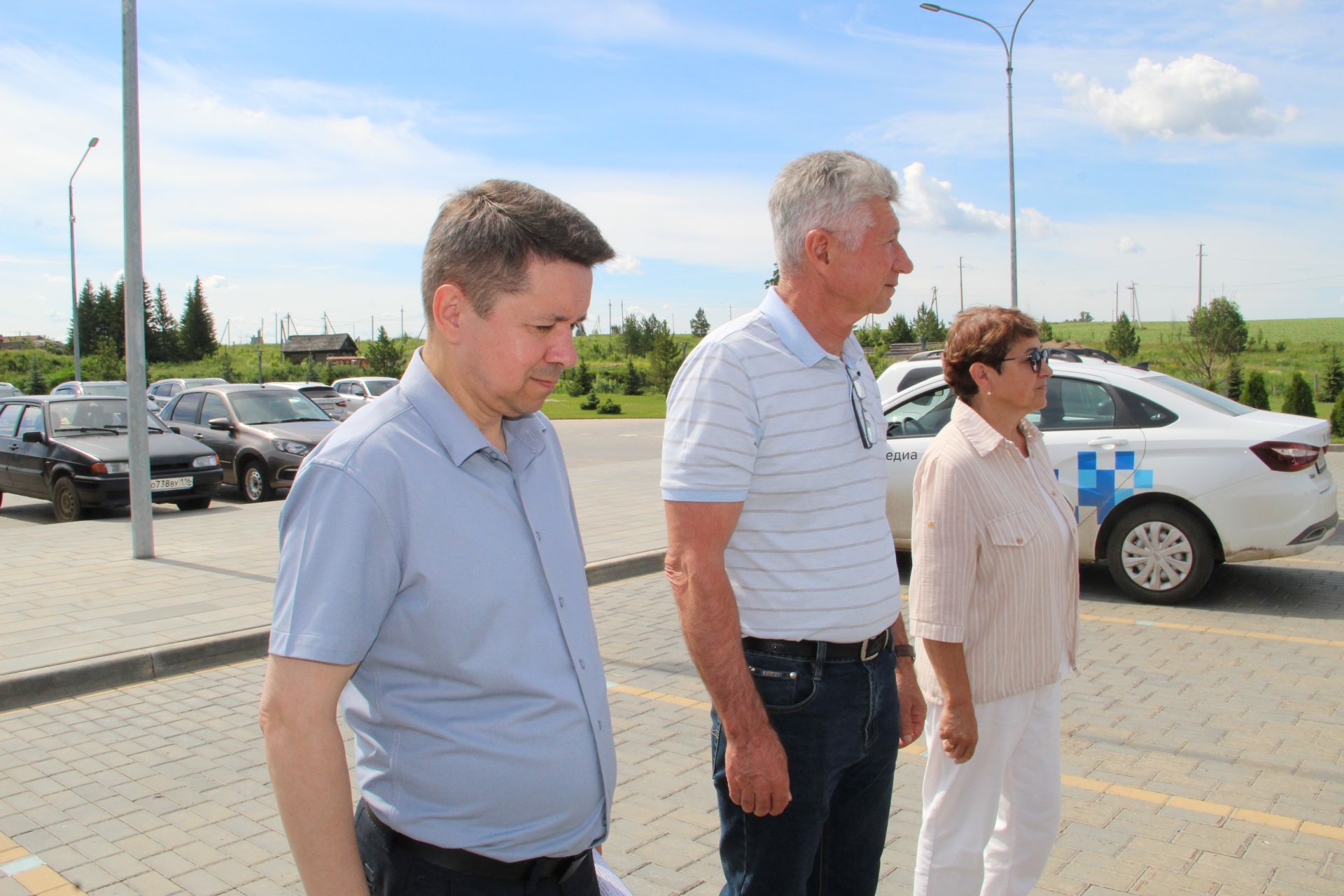 Зәйдә җитәкчеләр күләмле төзелеш эшләре алып барылучы объектларны карады