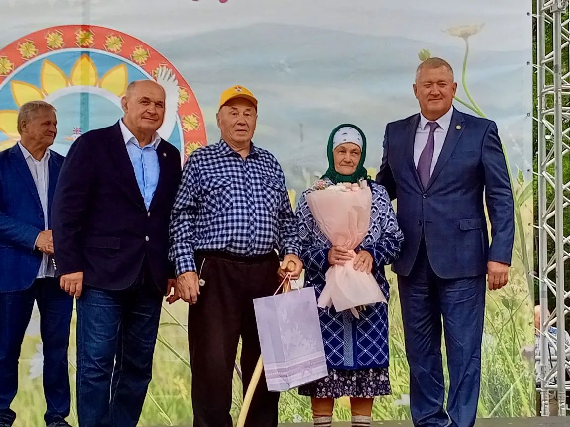 На праздновании Петрова дня заинцам вручили награды