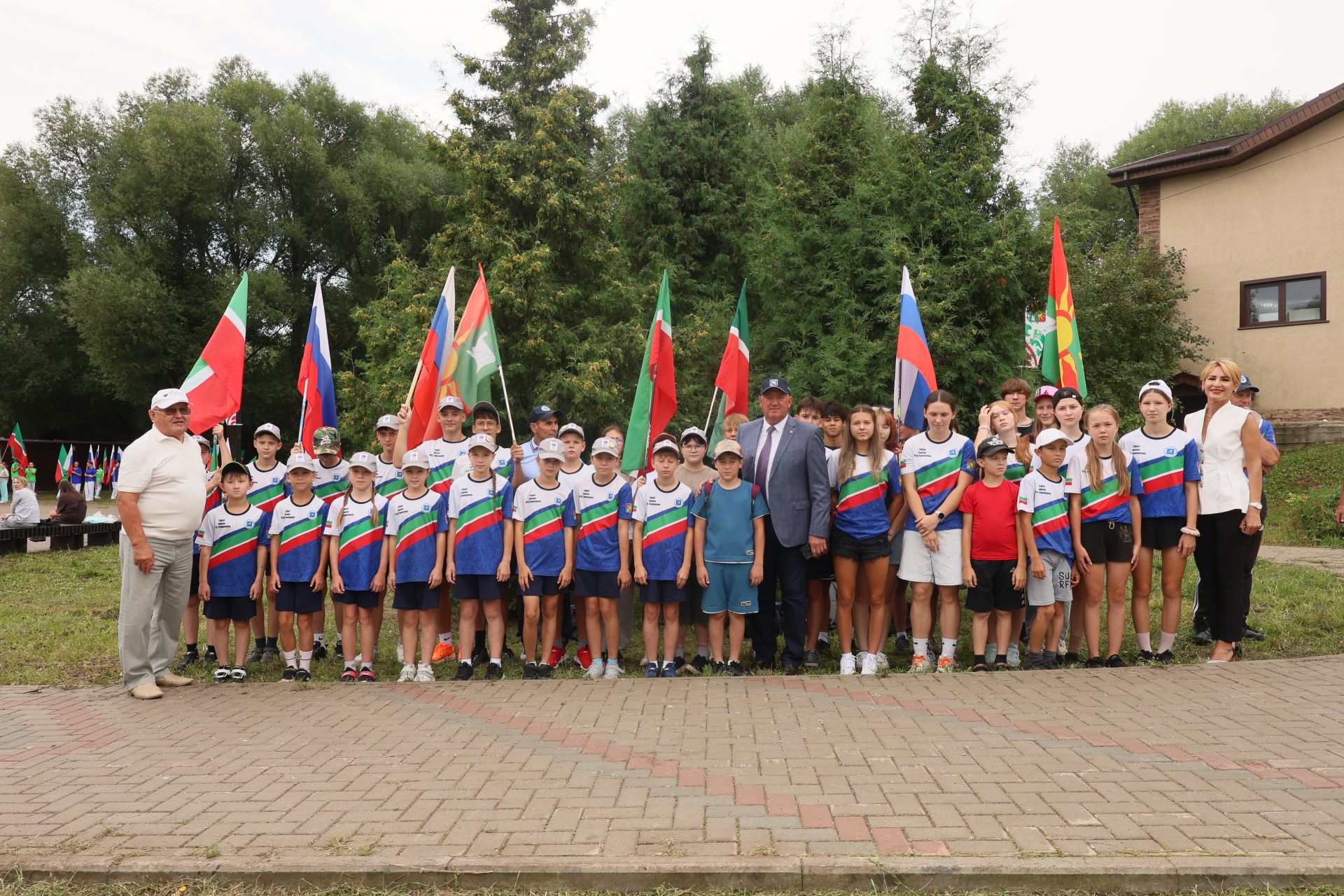 Заинцы отметили праздник в городском парке