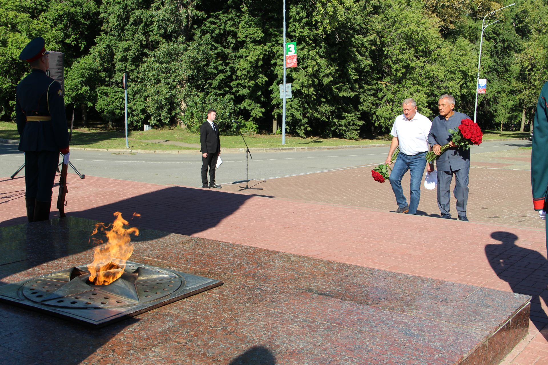 Югары нәтиҗәләр һәм зур перспективалар: Рөстәм Миңнеханов Зәйдә булды