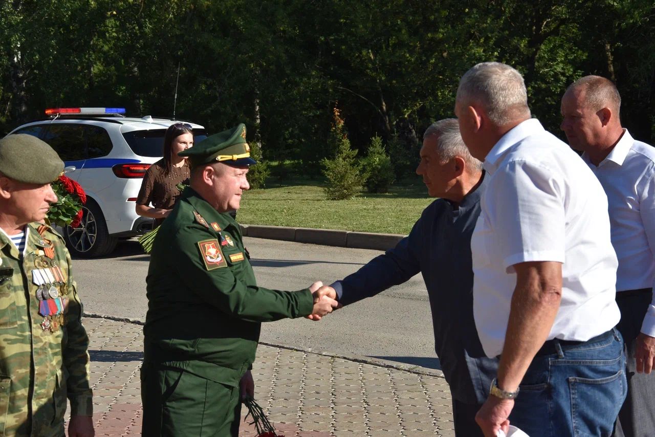 Югары нәтиҗәләр һәм зур перспективалар: Рөстәм Миңнеханов Зәйдә булды