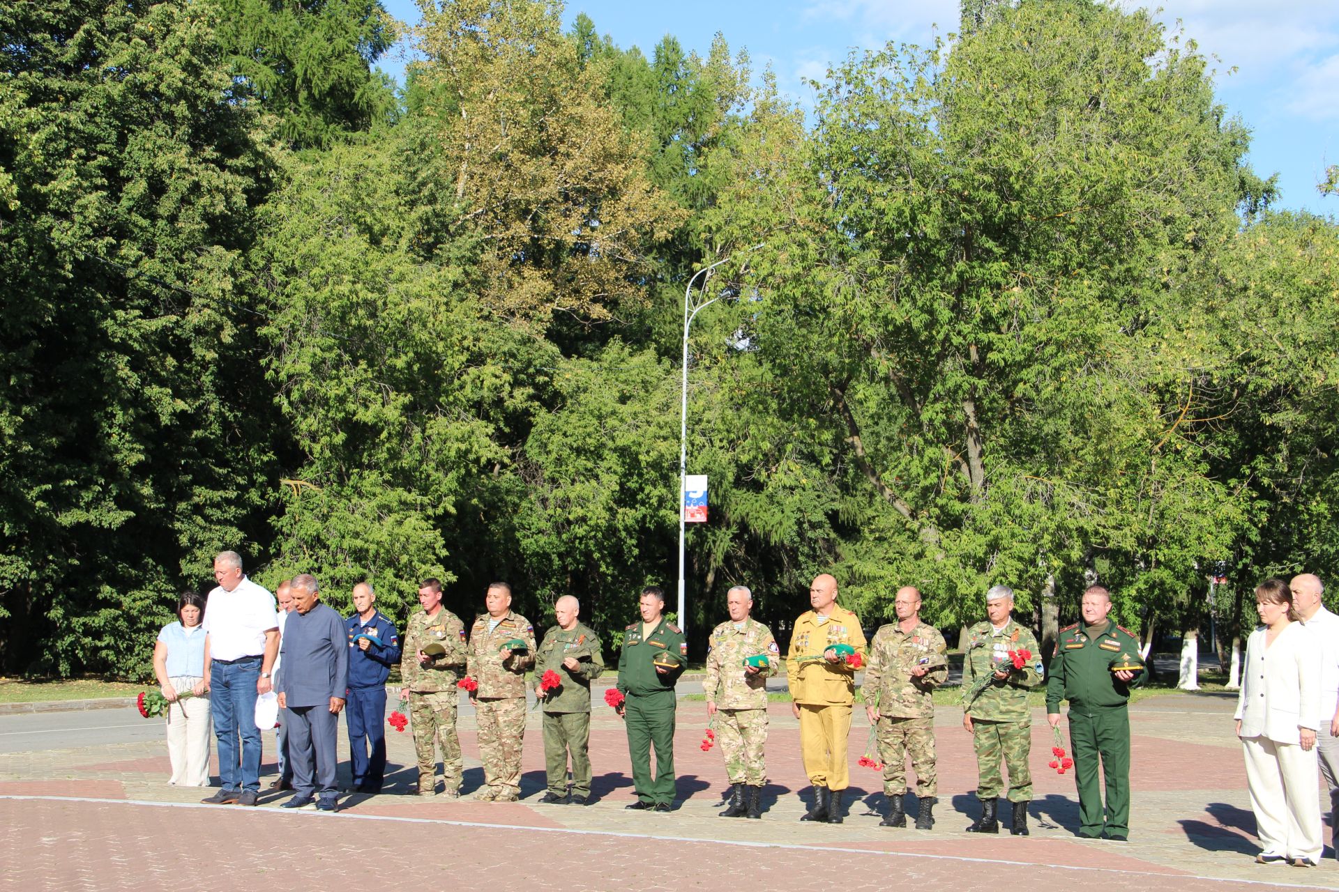 Югары нәтиҗәләр һәм зур перспективалар: Рөстәм Миңнеханов Зәйдә булды