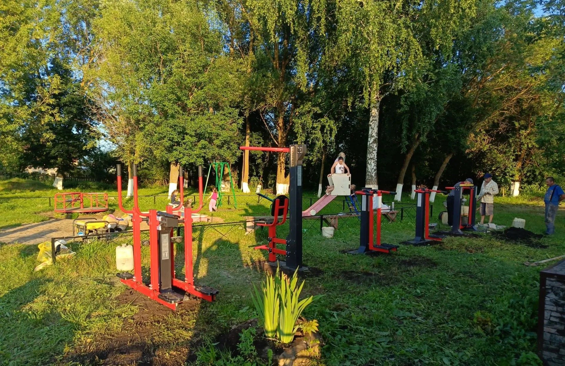 В селе Средний Багря Заинского района установили уличные тренажеры