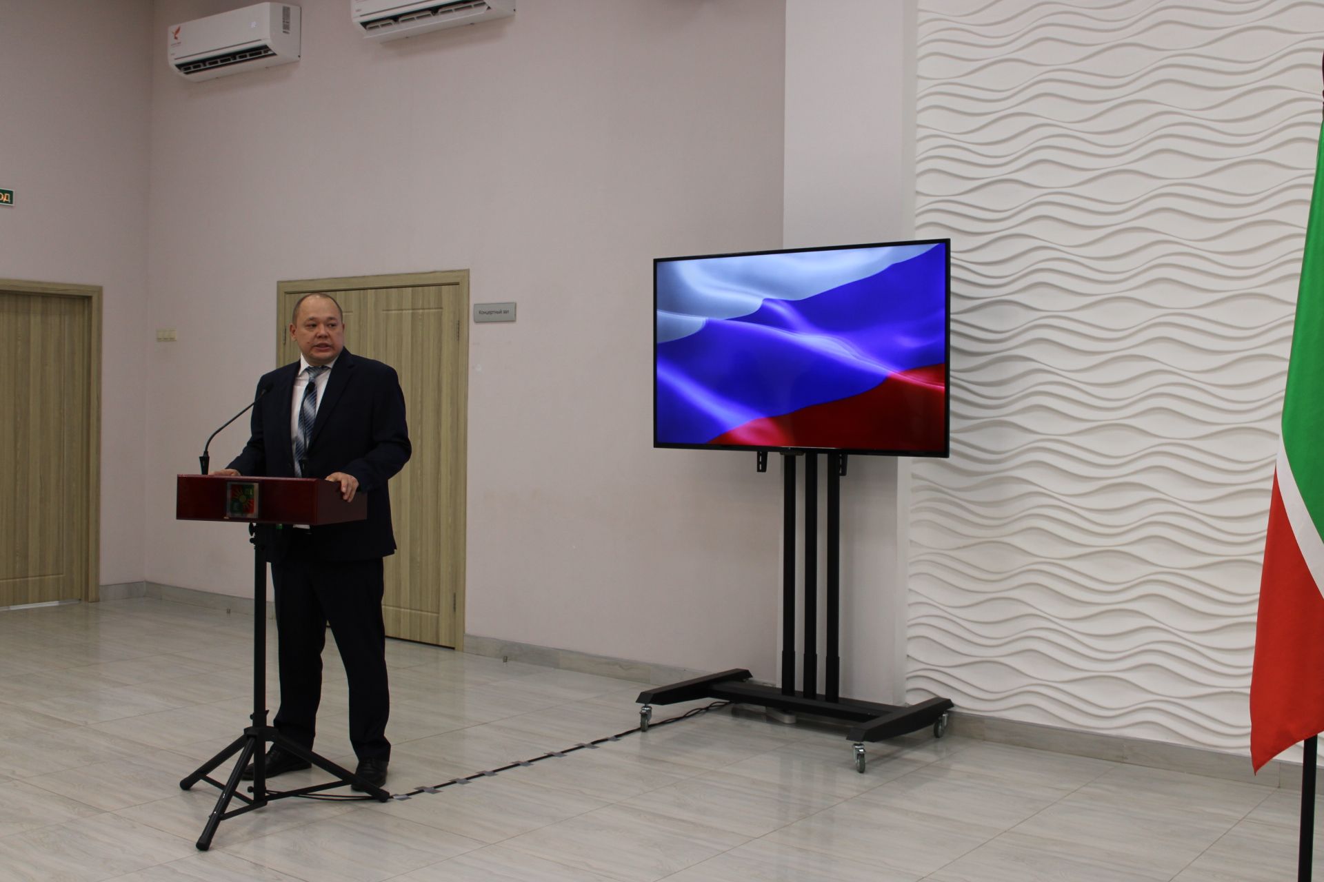 Зәйдә махсус хәрби операциядә һәлак булган геройларның гаиләләренә дәүләт бүләкләре тапшырылды