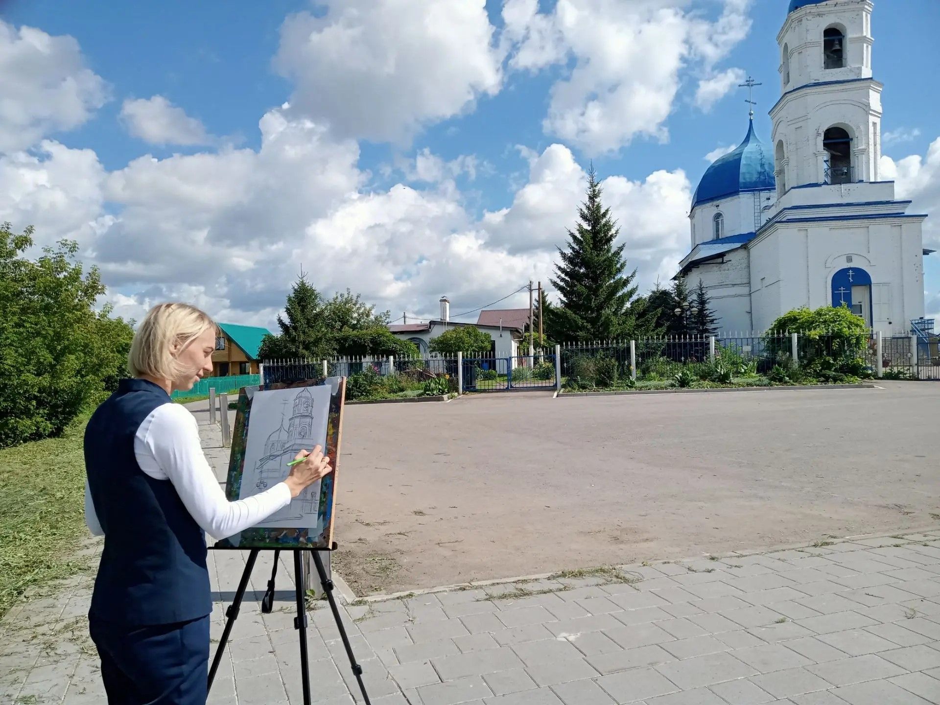 Иске Зәй яр буендагы пленэр шәһәргә этюдларда язылган елъязма бүләк итте