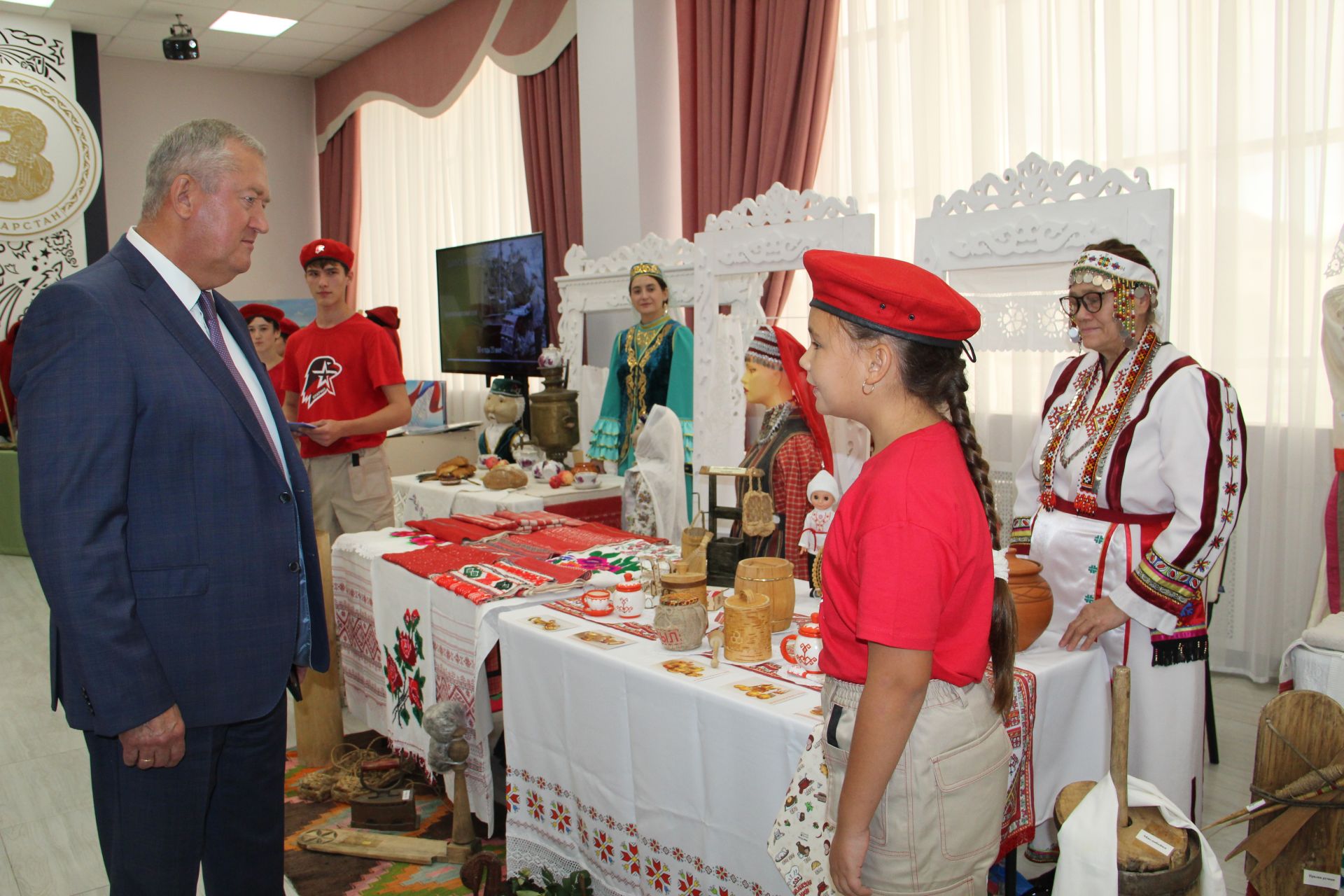 Педагогларның август  конференциясеннән фоторепортаж