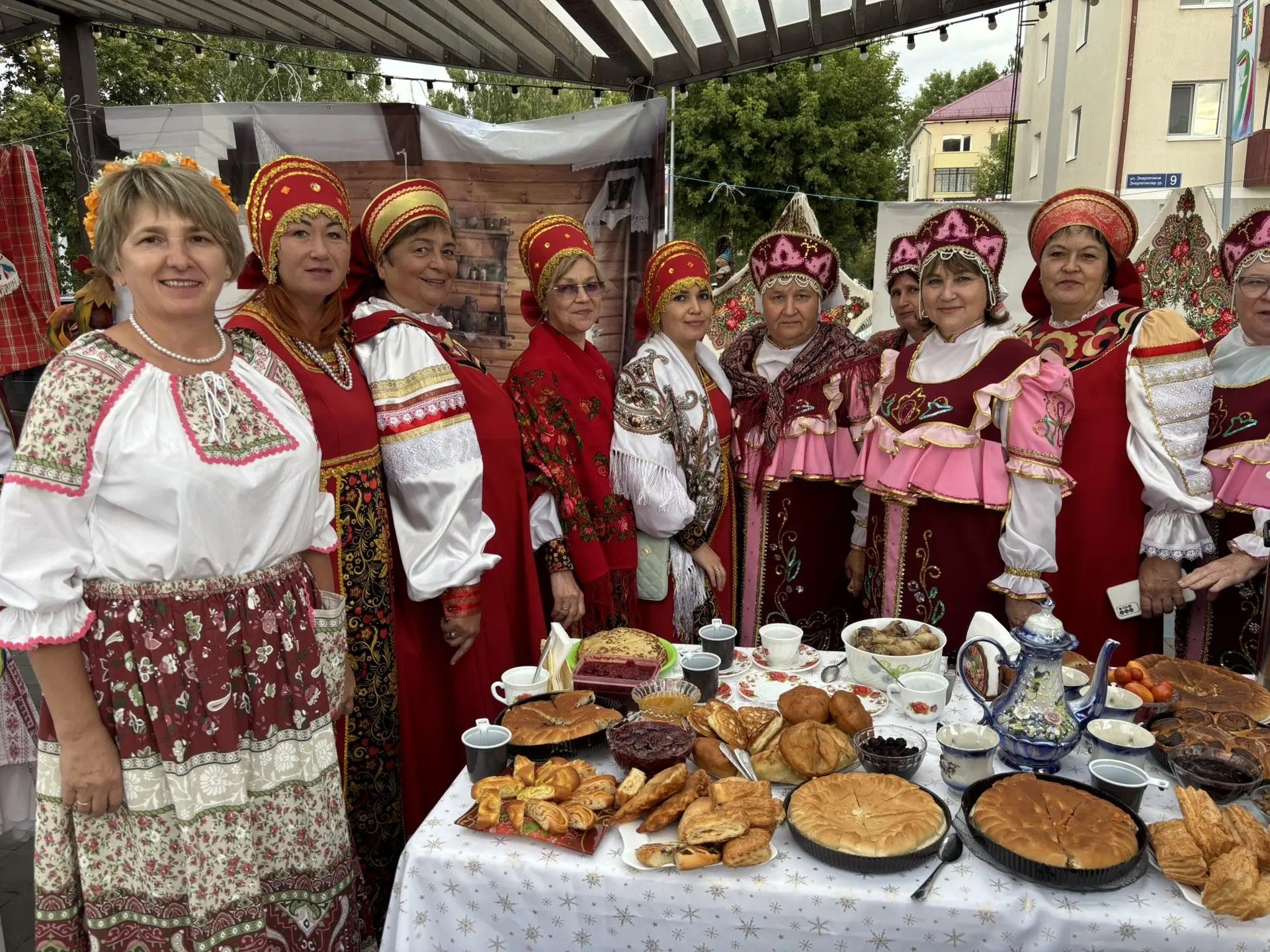 «Хезмәт һәм батырлык» фестивале: Зәйдә хезмәт кешеләрен хөрмәтләделәр
