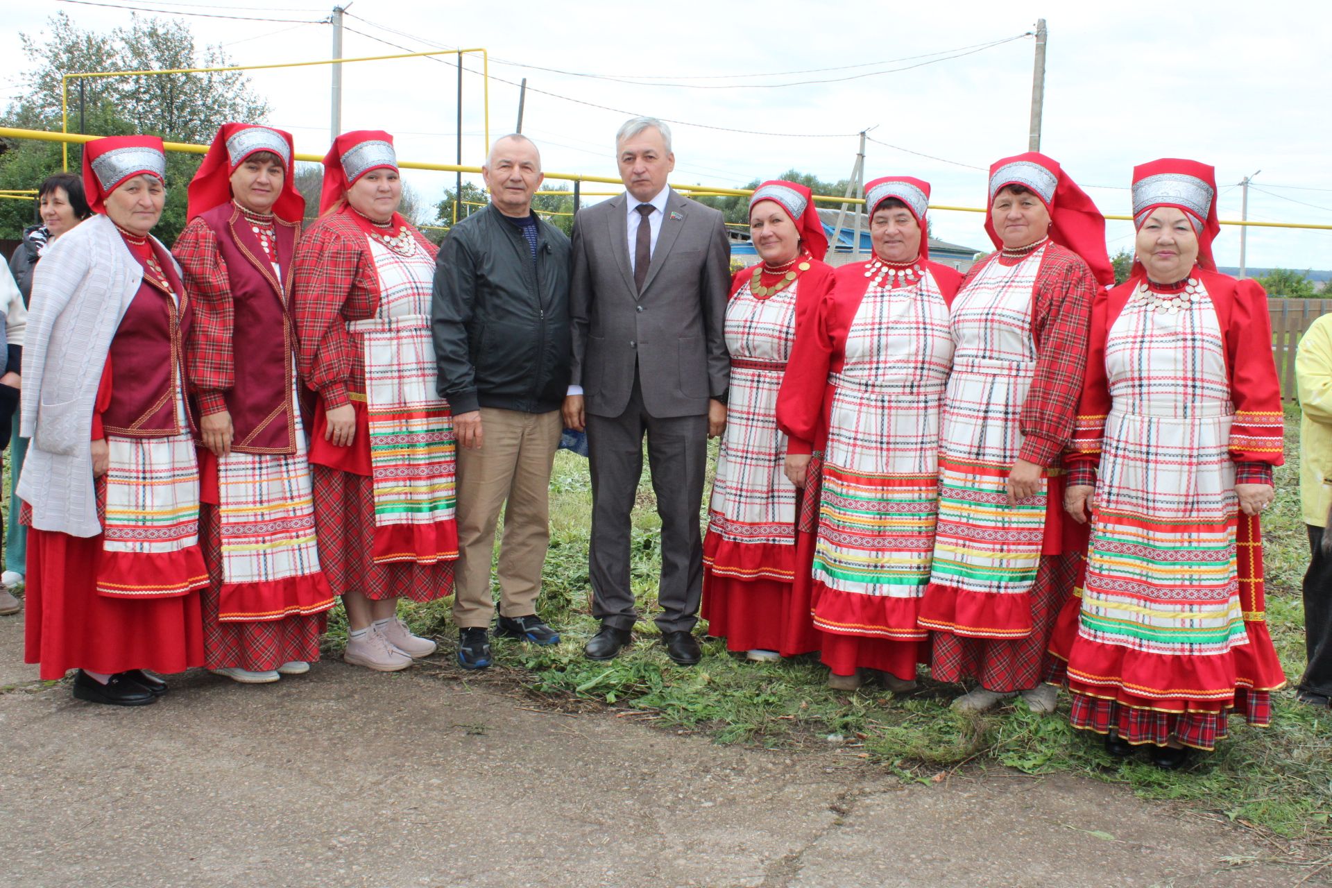 Кунаклар Югары Багражда Авыл бәйрәмендә булды