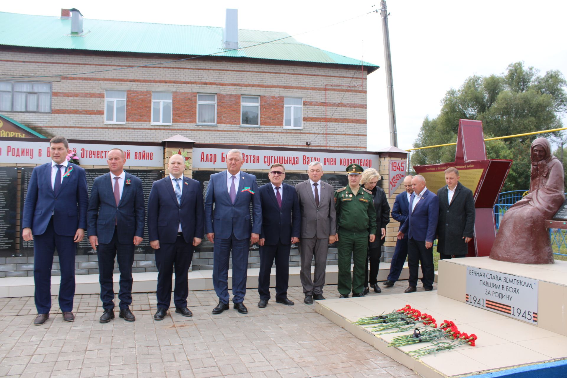 Кунаклар Югары Багражда Авыл бәйрәмендә булды