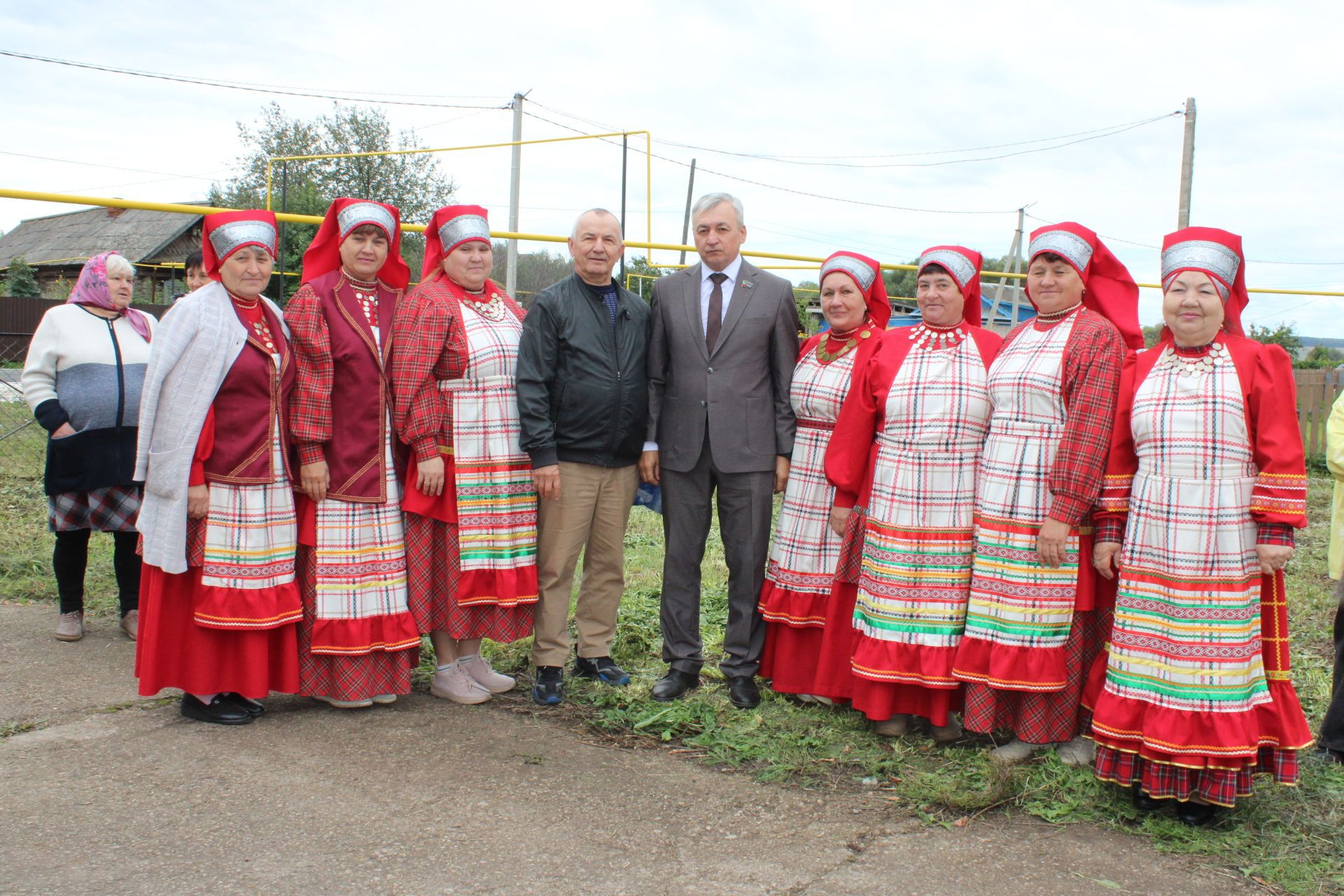 Кунаклар Югары Багражда Авыл бәйрәмендә булды