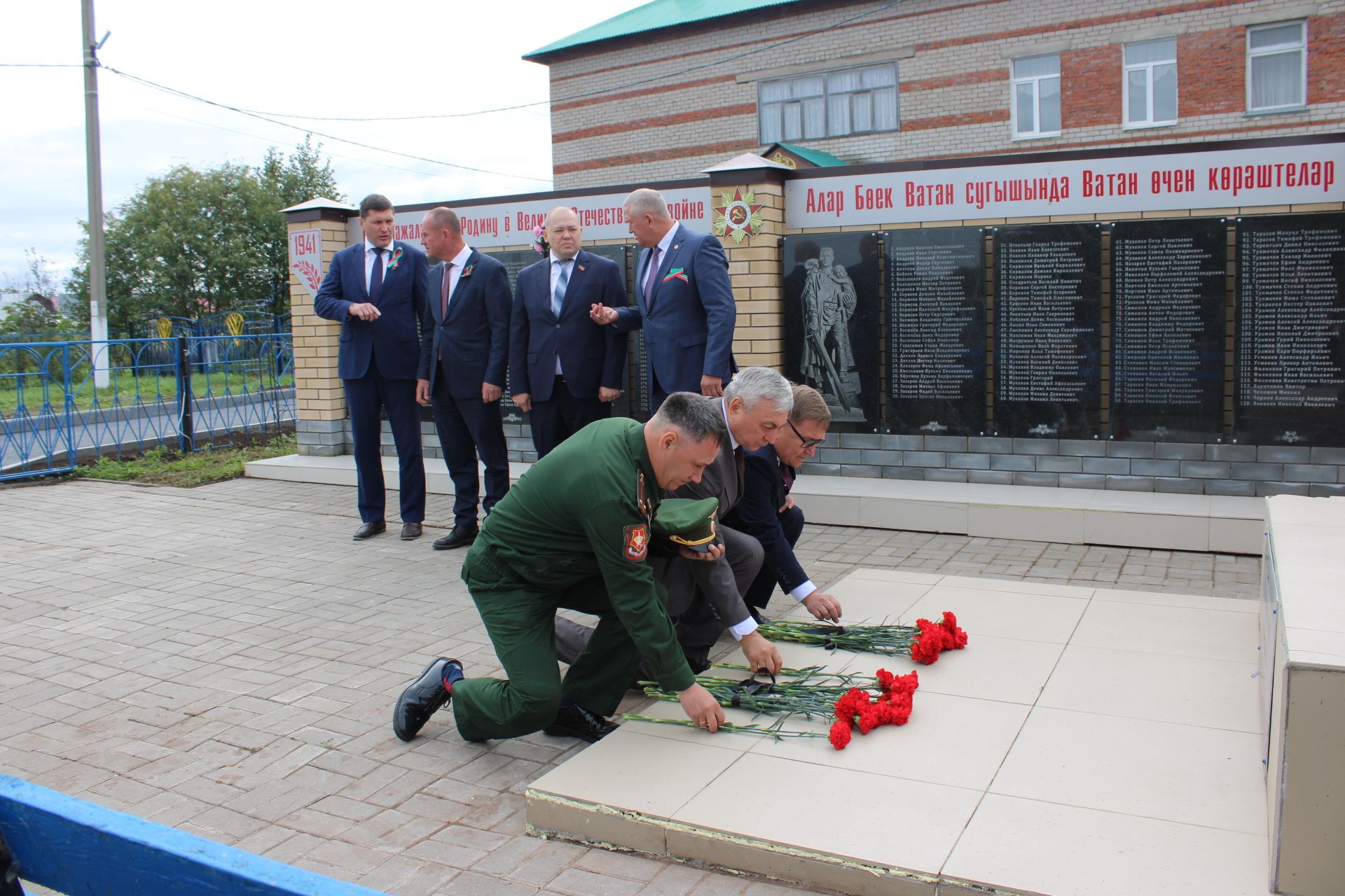 Кунаклар Югары Багражда Авыл бәйрәмендә булды