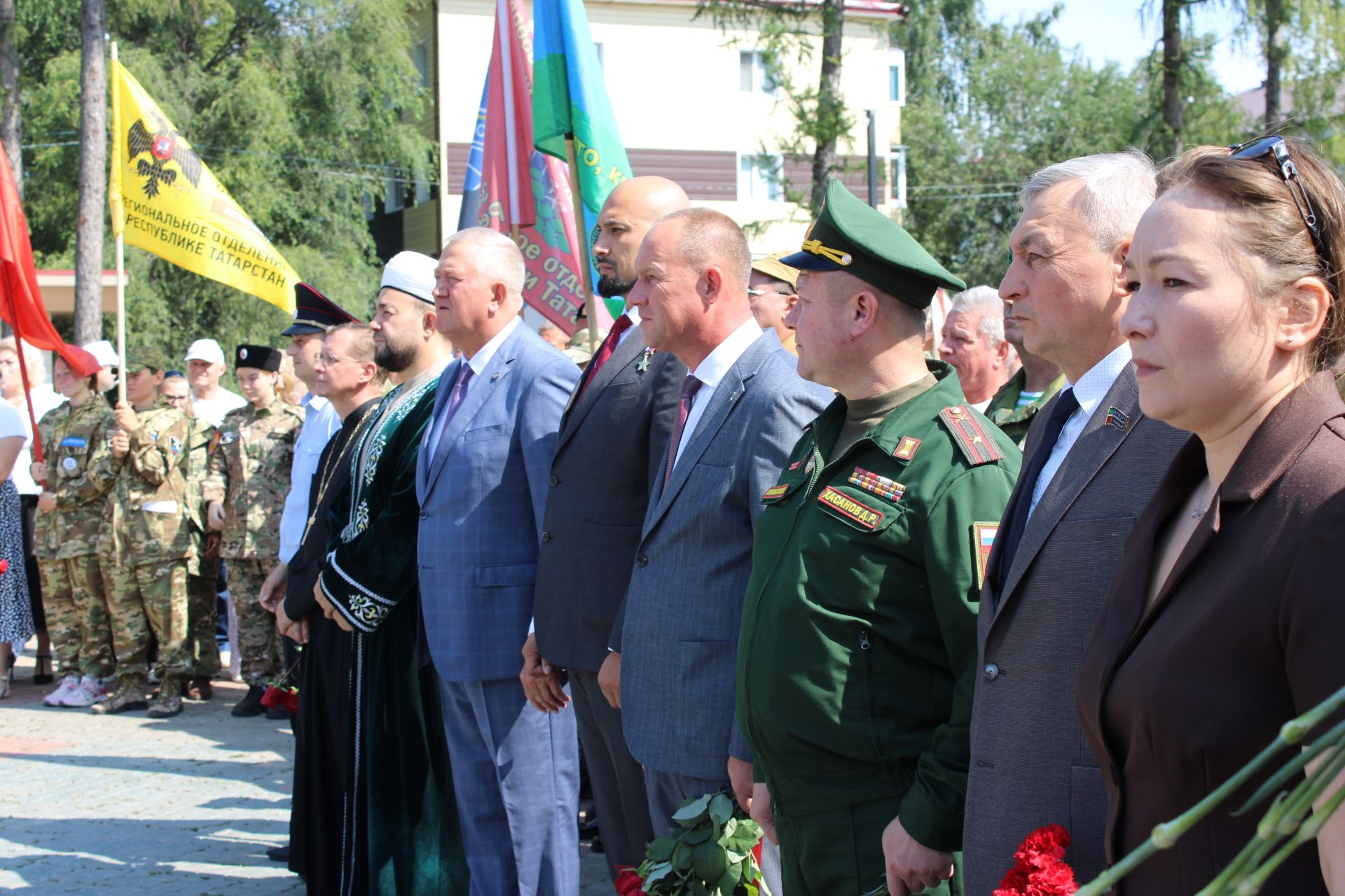 В Заинске открыли мемориал в честь участников СВО и ветеранов боевых действий