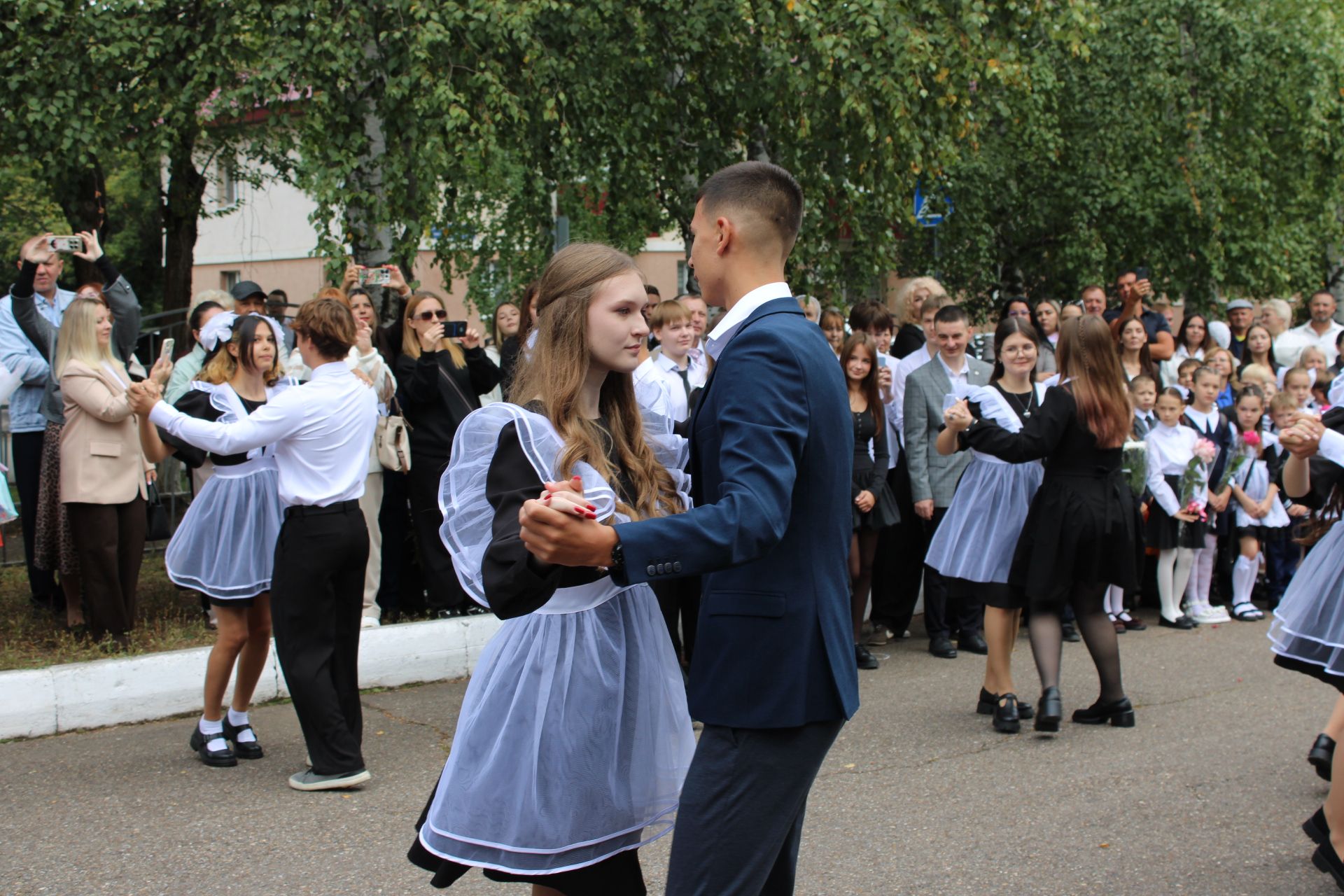 Зәй мәктәпләрендә Белем көне бәйрәме гөрләде