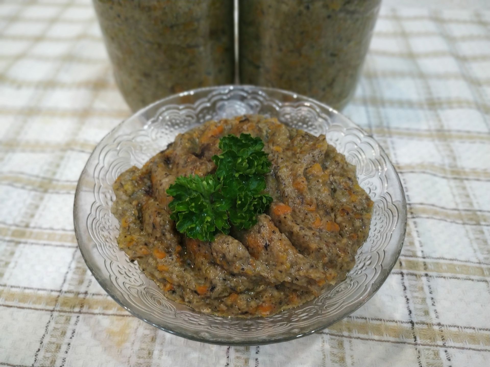 Әбиләрдән калган рецепт буенча гөмбә уылдыгы