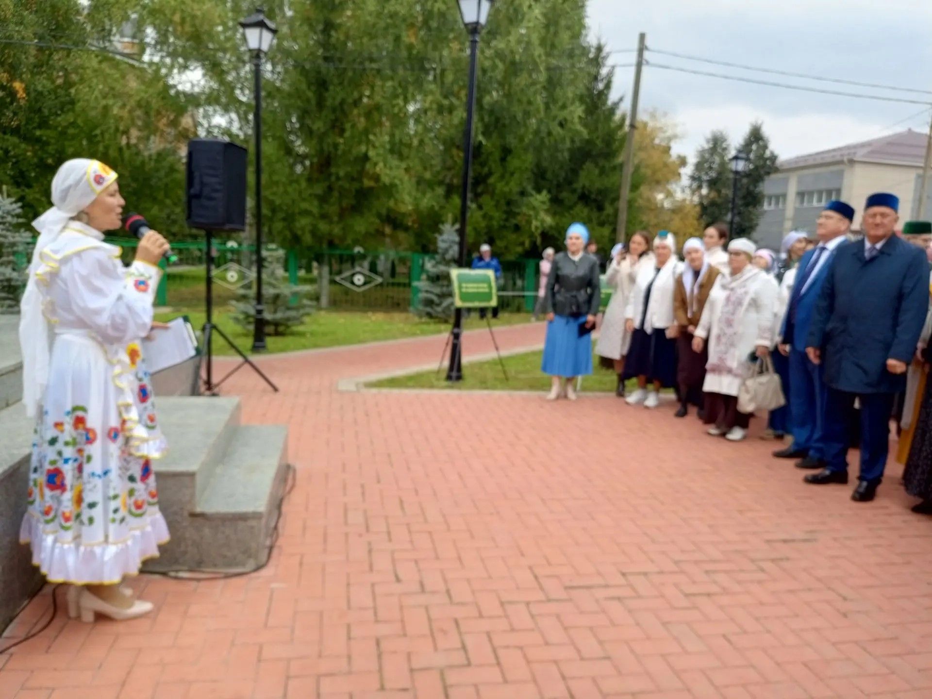 Ялчыгол укуларында катнашучылар Зәйнең истәлекле урыннарын карадылар