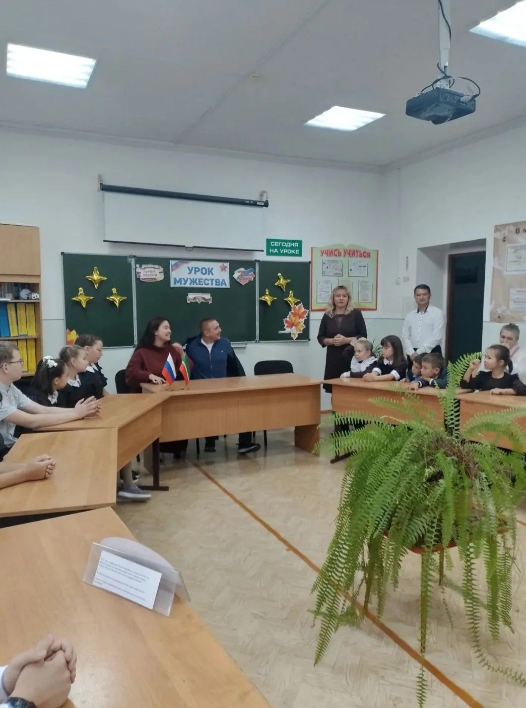 Айдар Сайфутдинов провёл урок мужества для школьников села Светлое Озеро