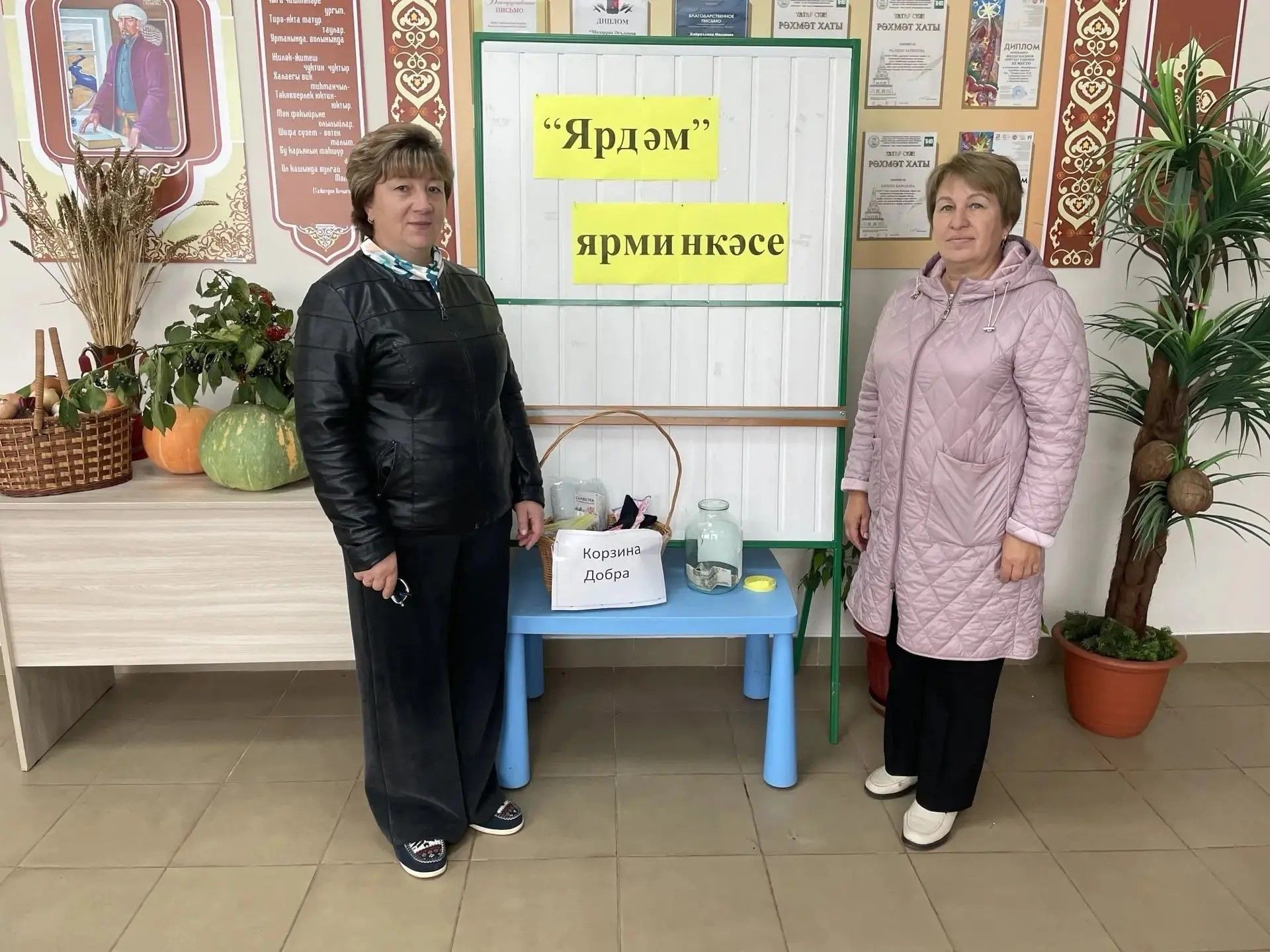 Жители Верхнего Налима собрали 9300 рублей на парафин для окопных свечей
