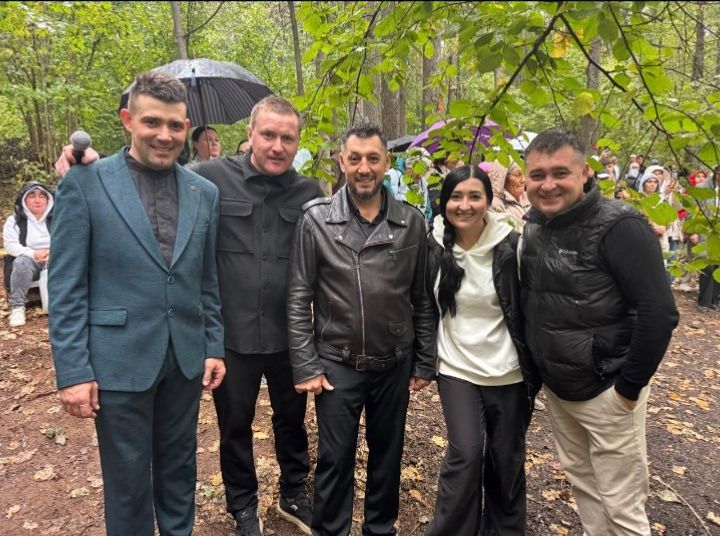 Мөслимнең “Егет без” чишмәсендә Аксар егетләренең дә исемнәре урын алды
