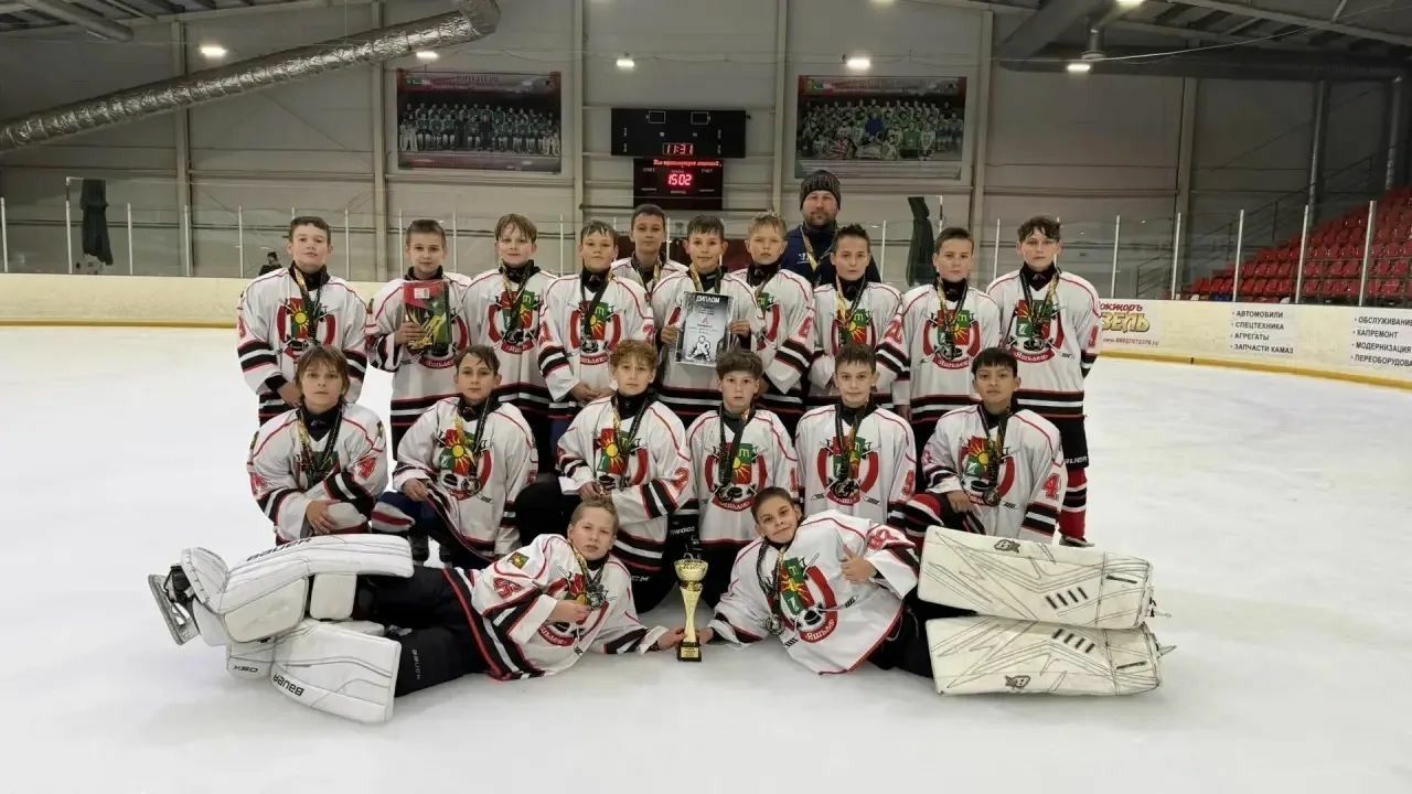 Зәй хоккейчылары республика турнирында - икенче
