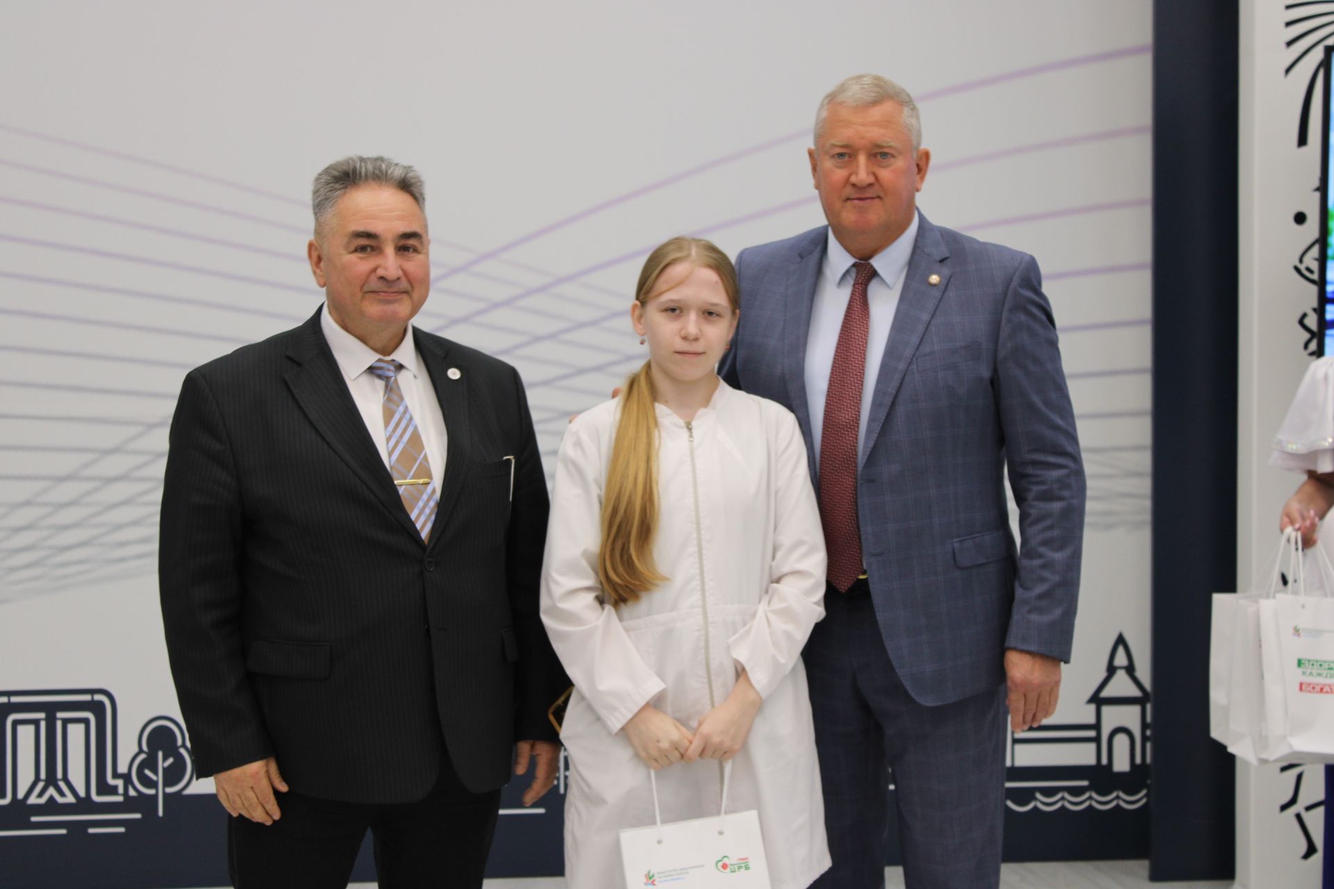 Зәйдә сәламәтлек саклау тармагына эшкә килгән яшь белгечләрне хөрмәтләделәр