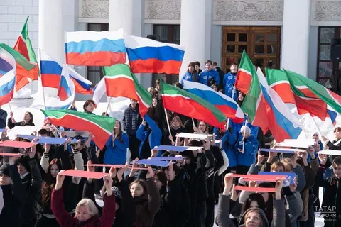 Бүген Донецк, Луганск, Запорожье һәм Херсонның Россия белән берләшүе көне билгеләп үтелә