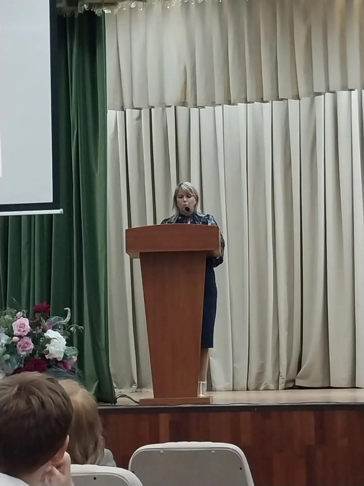 Зәйдә шәһәр үсеше турында халык белән очрашуда фикер алыштылар