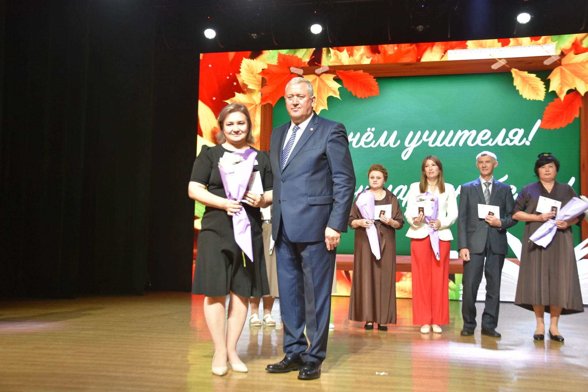 День учителя в Заинске