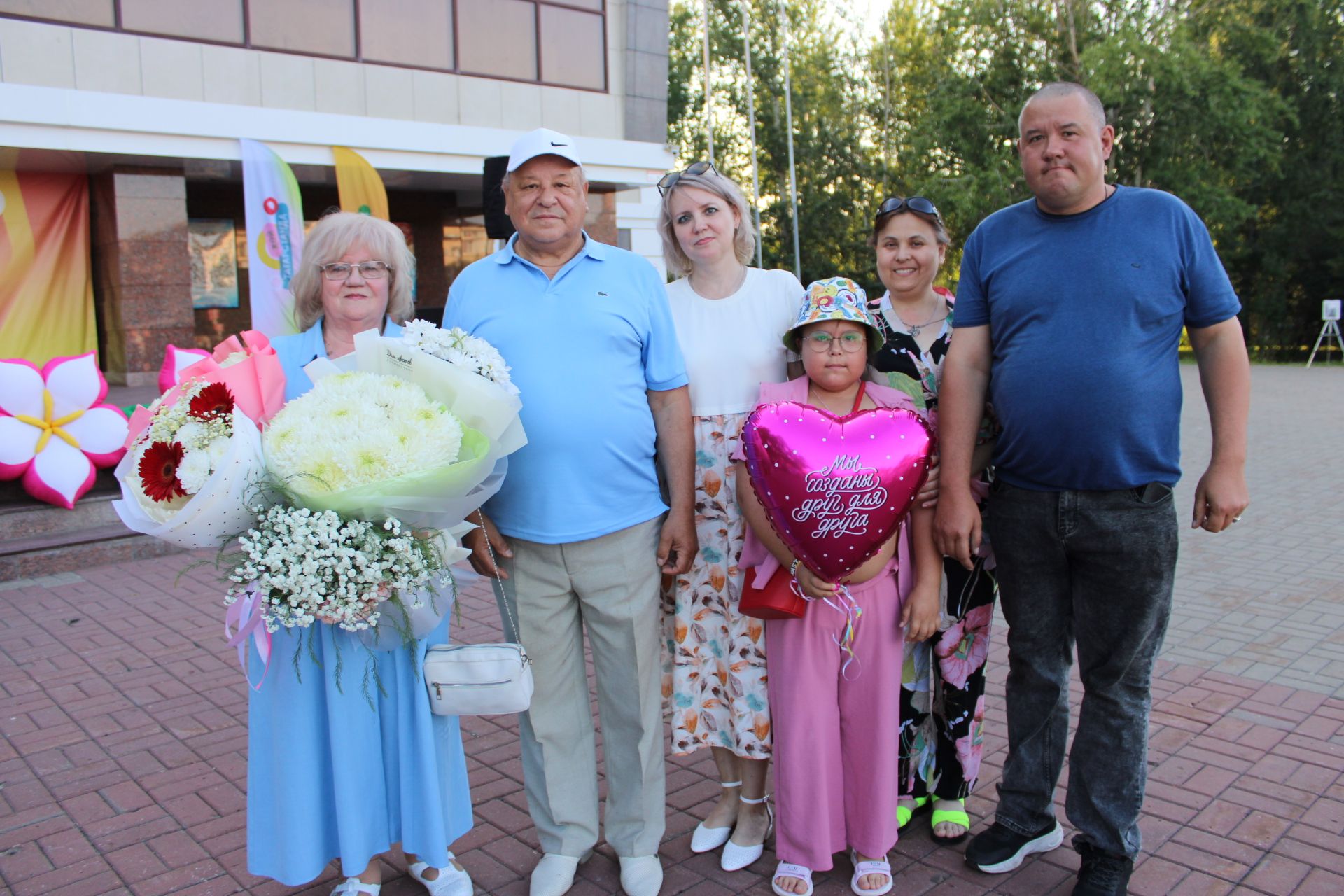 Наш фоторепортаж: в День семьи чествовали юбиляров супружеской жизни