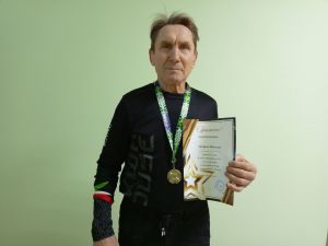 Зәйнең спортчы ветераны пьедесталның иң югары баскычында
