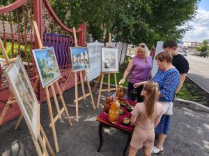 Семья Мартыновых передала музею Заинска-2 реликвии для выставки «Эстафета добра»